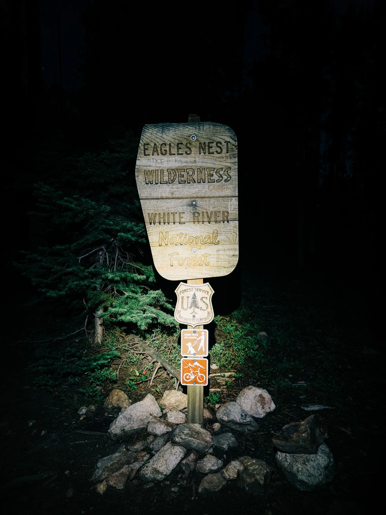 Eagles Nest Wilderness boundary sign on the Buffalo Mountain trail