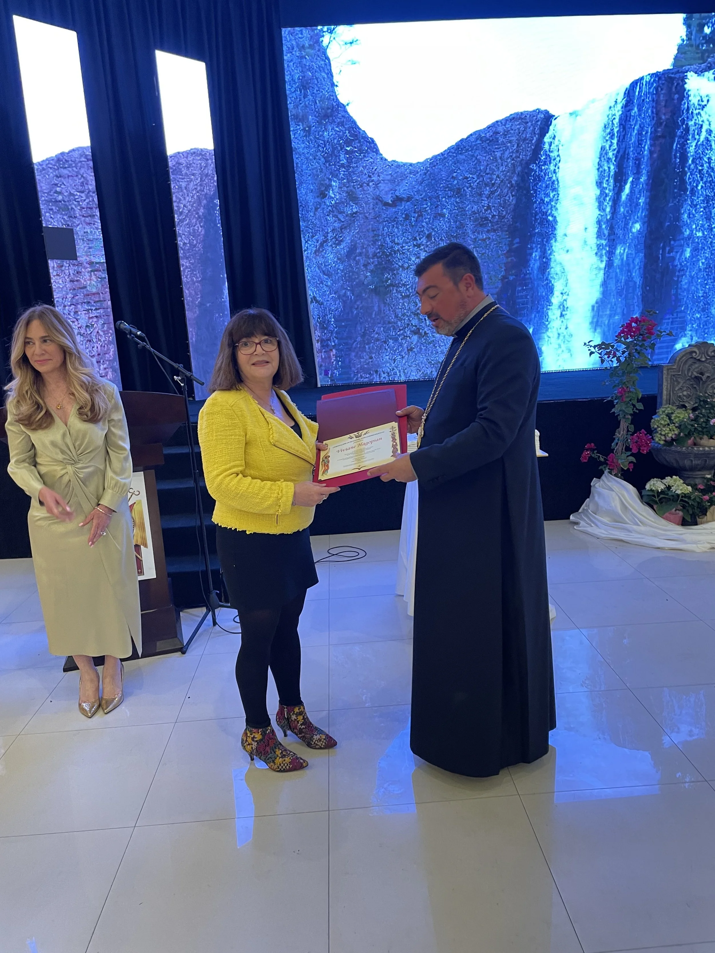 getting award .jpeg
