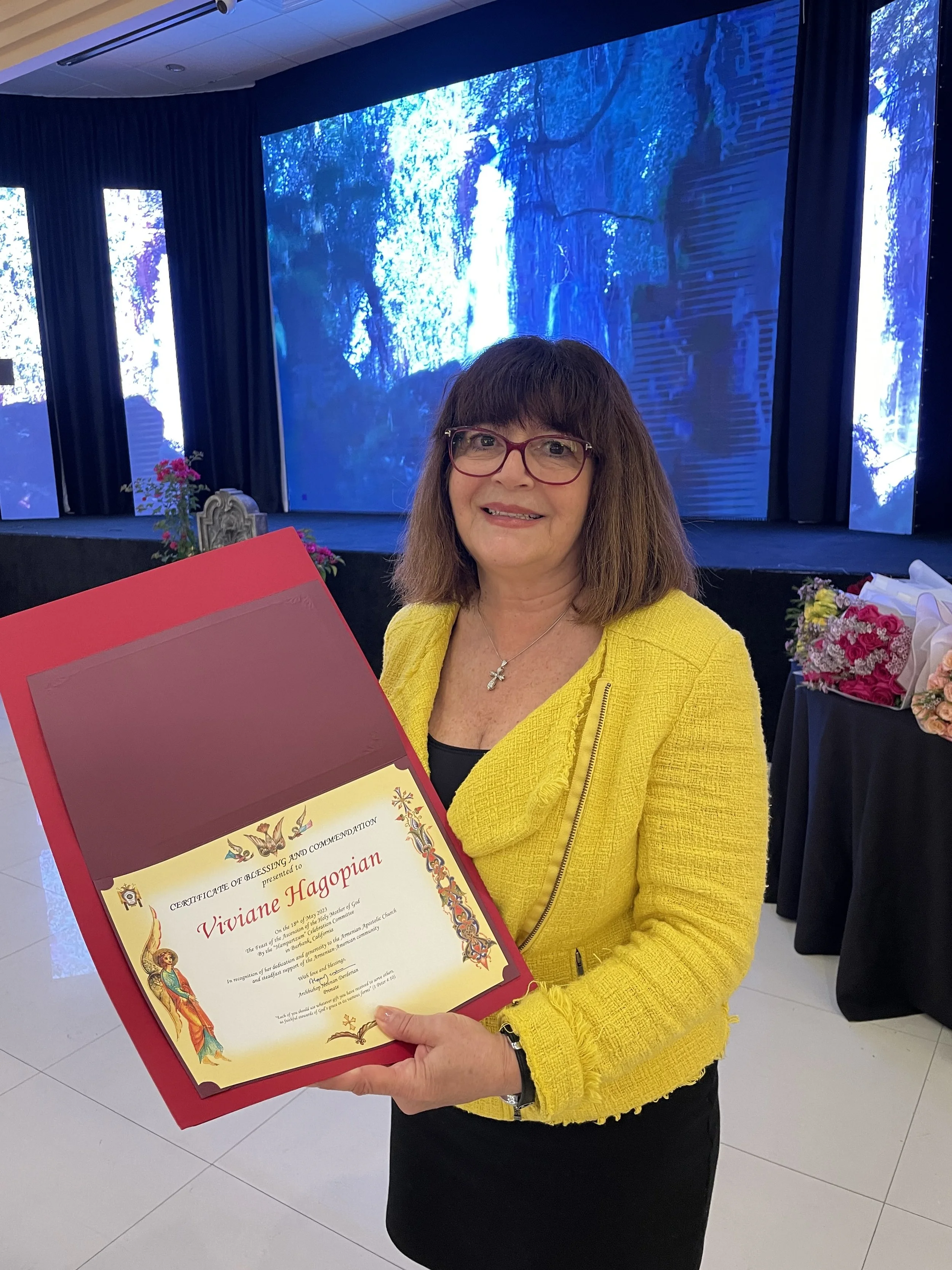 honored viv .jpeg