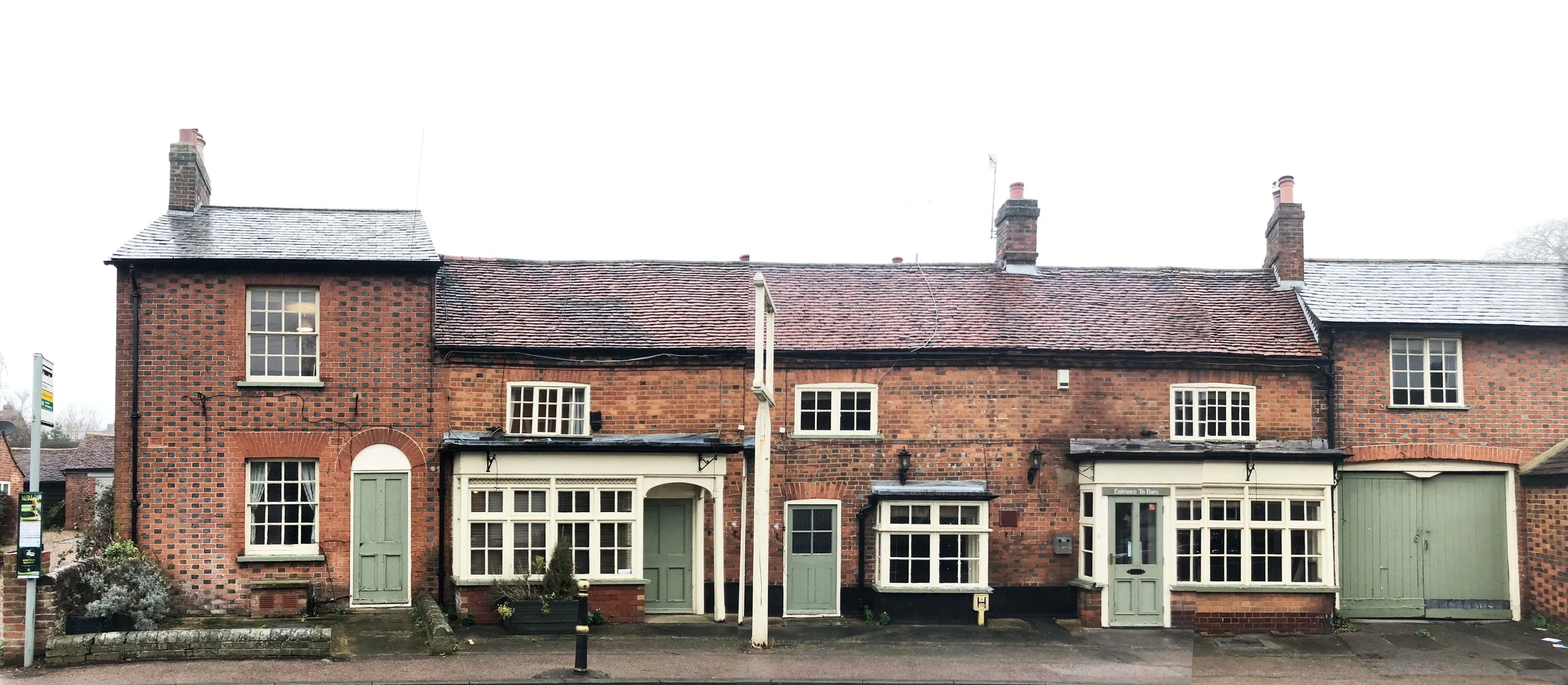 Hertfordshire Pub restaurant refurbishment .jpg