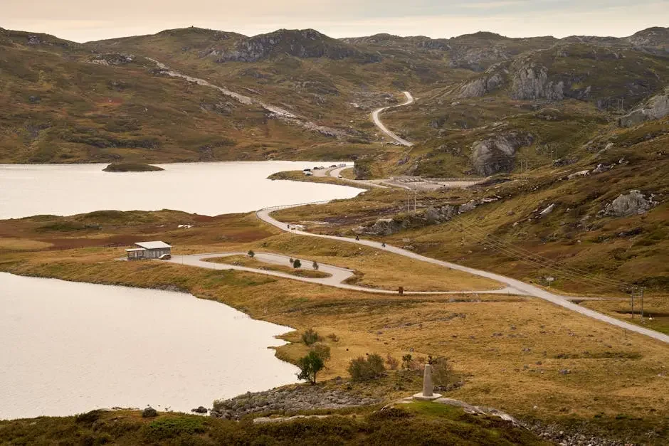 Are There Any Scenic Stops Along Turnagain Arm?