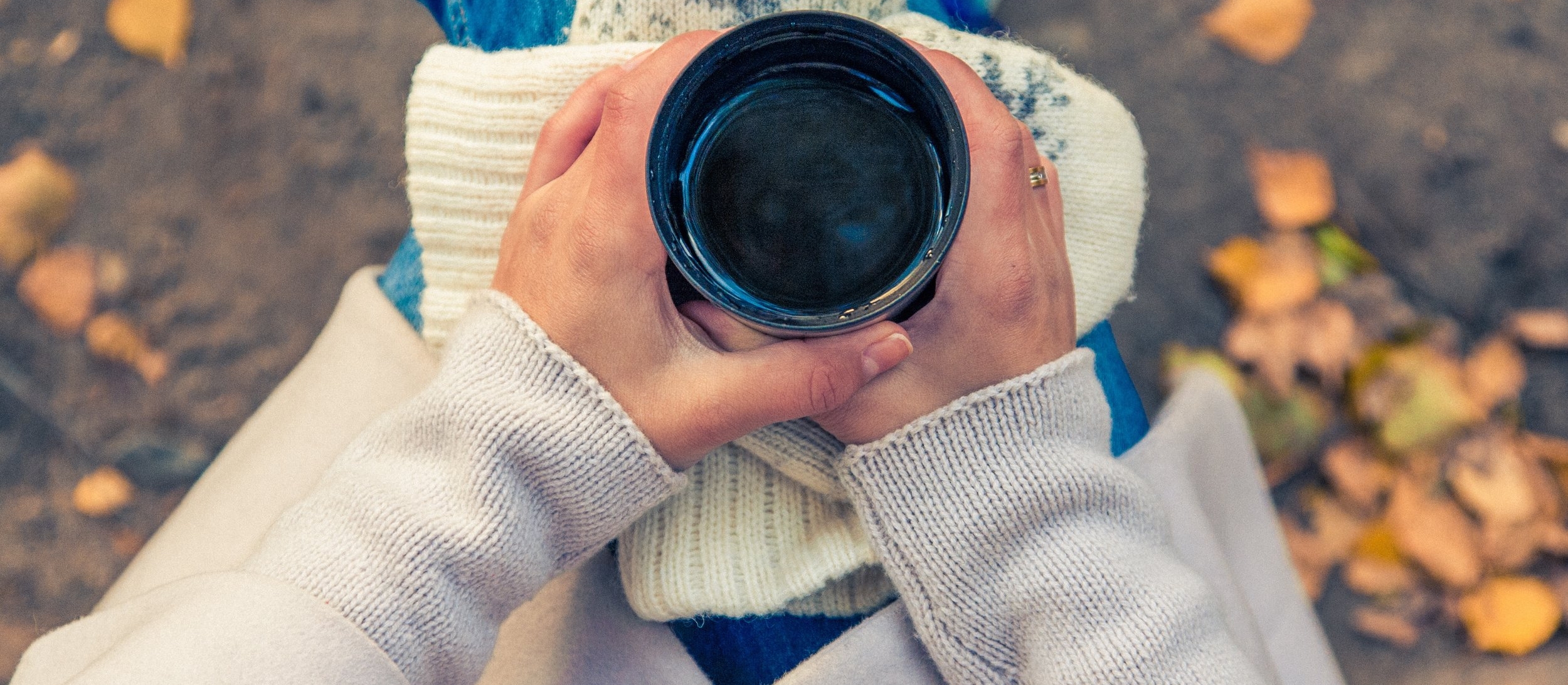 cupofteawinterphoto-1444594975920-e69885b357d5.jpeg