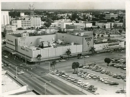 dcebeb317913a45b484ce88704a3f4a0--florida-vintage-old-florida.jpg