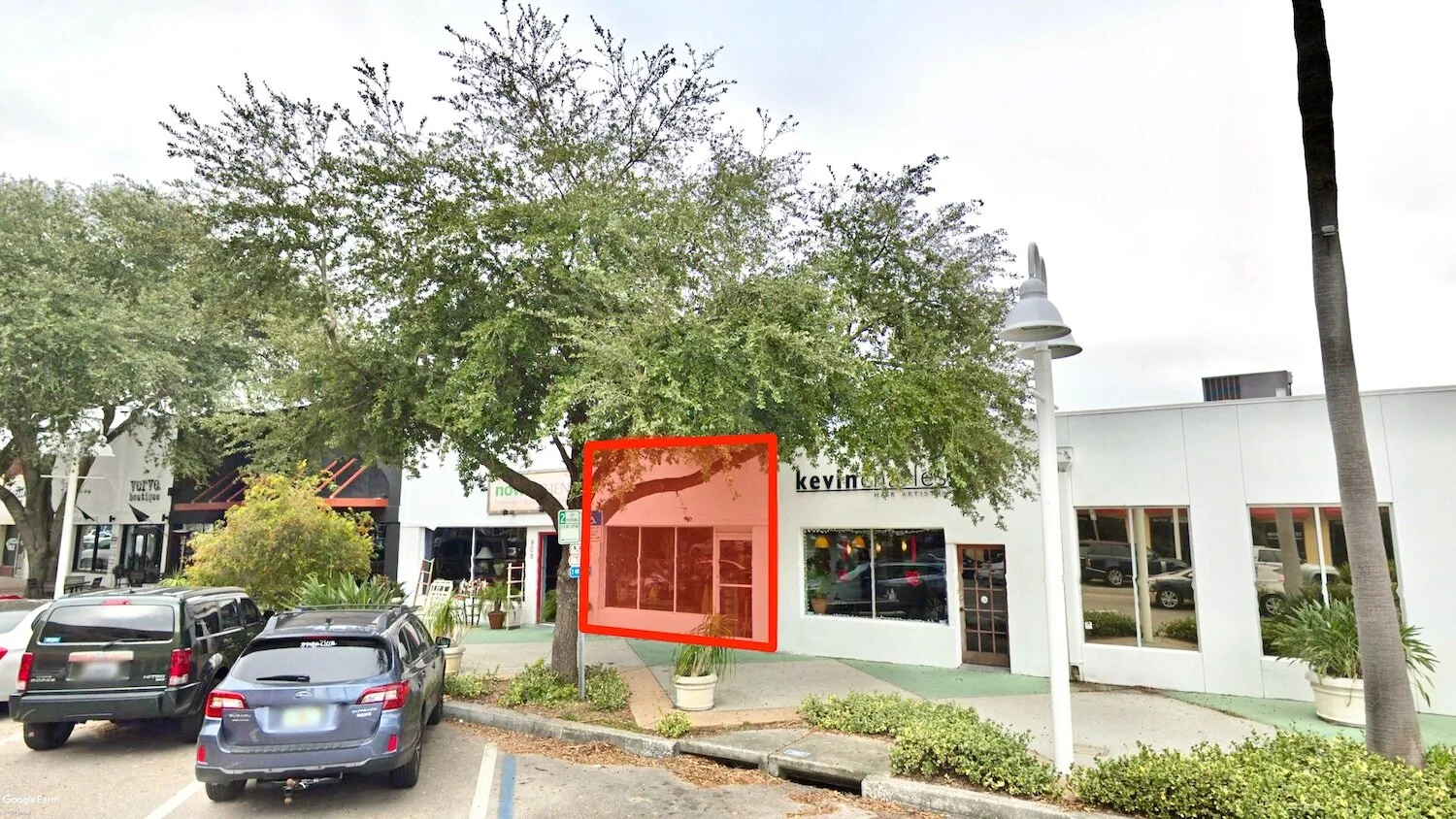 Crepeway Caffe will be located at 907 Central Avenue in the EDGE District of St. Pete. The space was formerly home to Now and Then, a vintage furniture store.