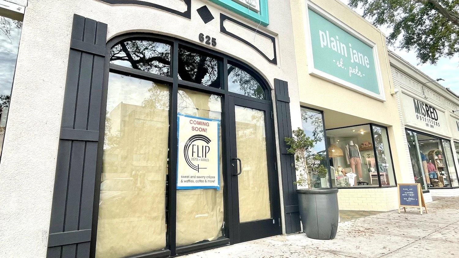 New dessert cafe Flip Crepes and Waffles to debut on Central Avenue