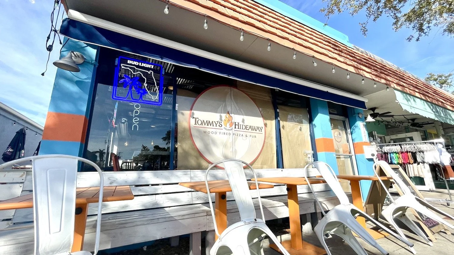 Tommy’s Hideaway to serve up wood-fired pizza in Gulfport