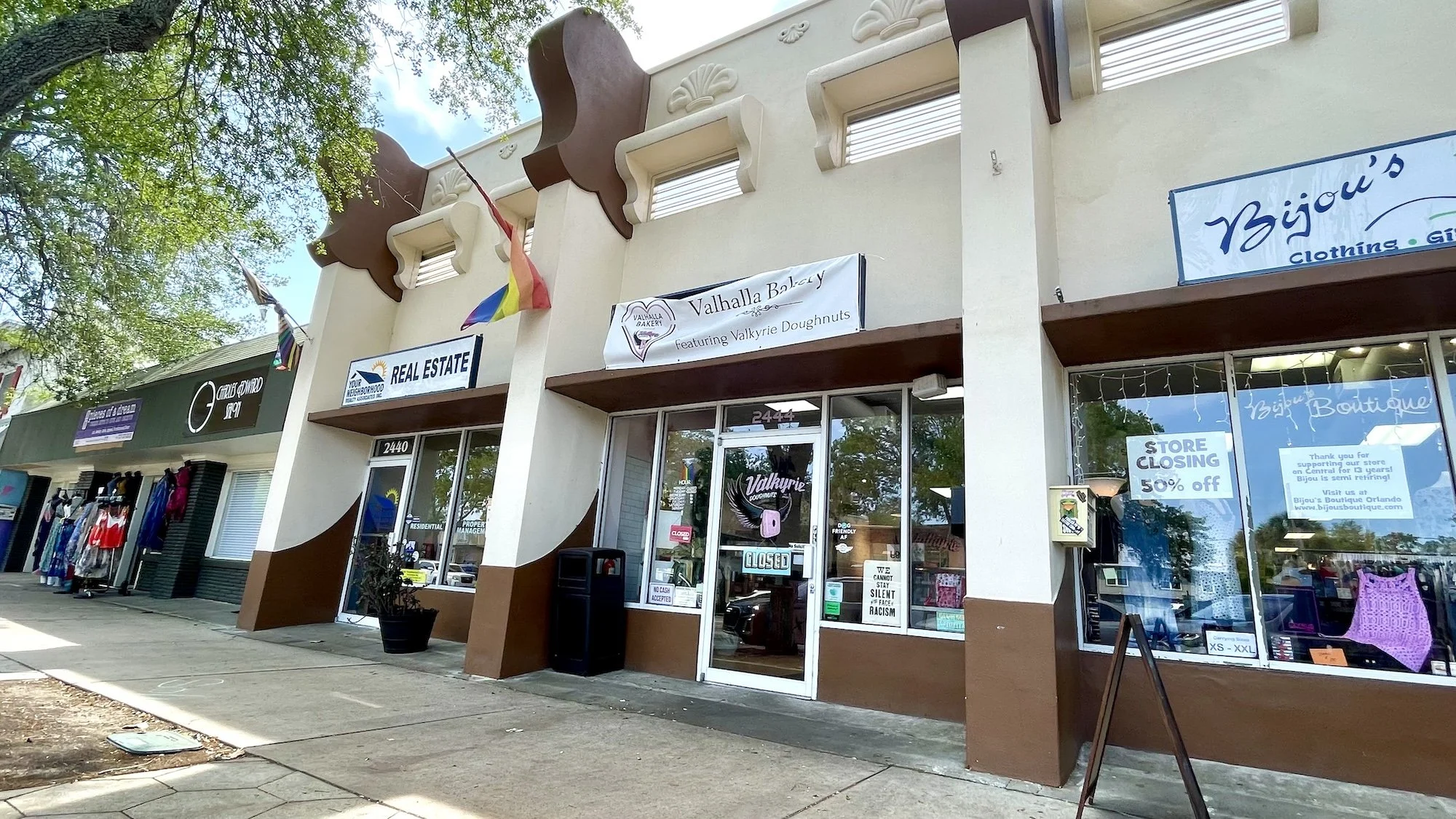  Valhalla Bakery reopens in shared space with Valkyrie Doughnuts in the Grand Central District
