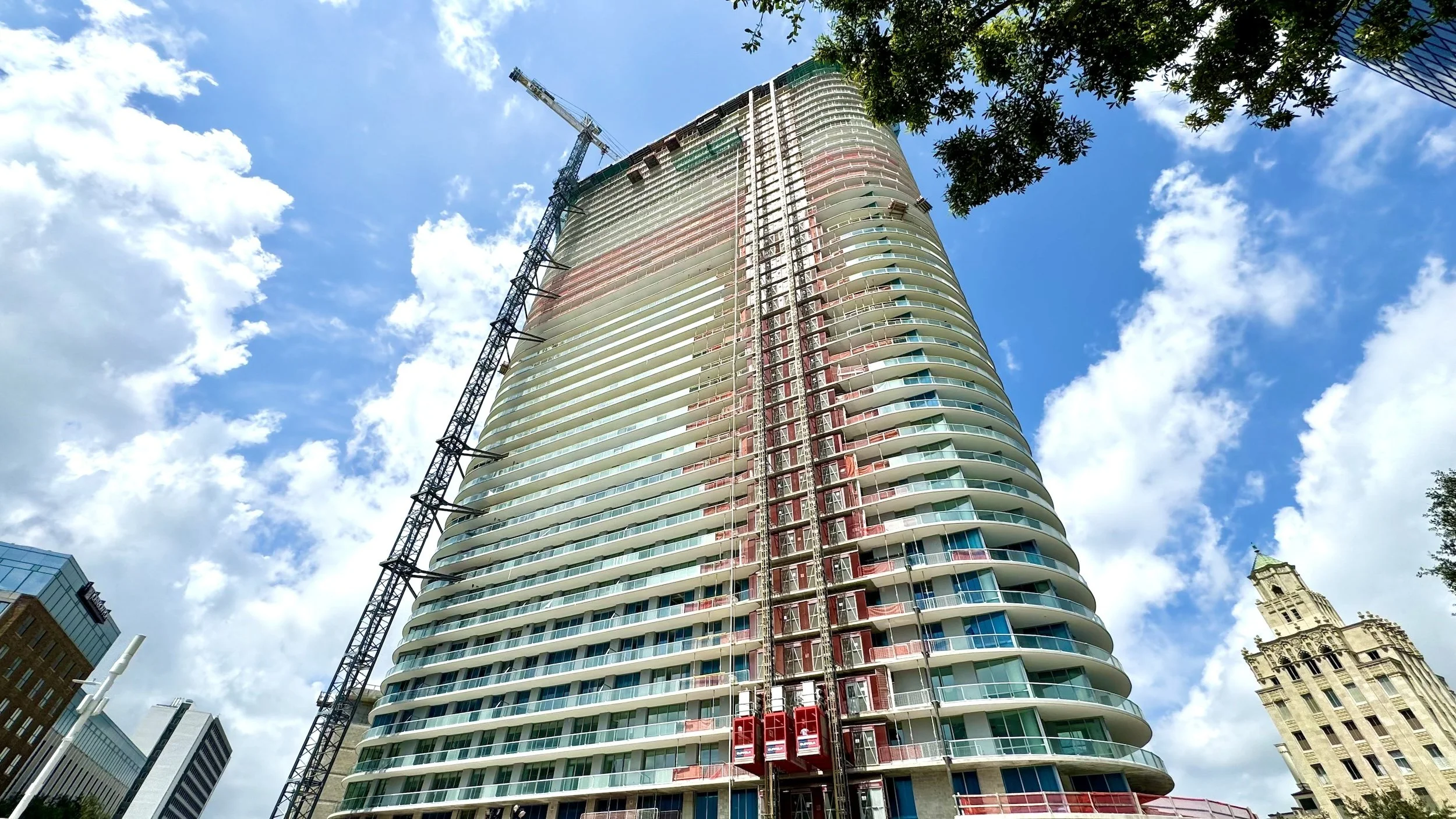 46-story 400 Central tower nears vertical completion in downtown St. Pete