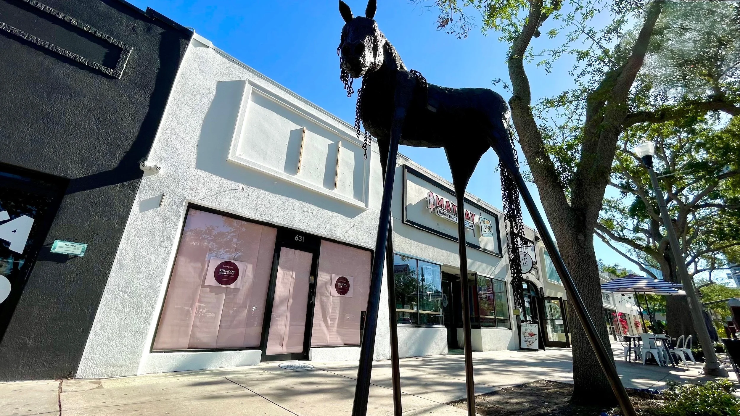 The Book Lounge to bring blind date books and board games to the 600 block this summer