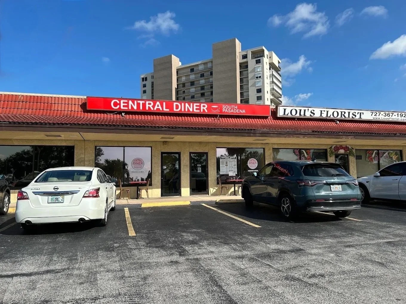 Beloved downtown diner expands with new location on Pasadena Avenue