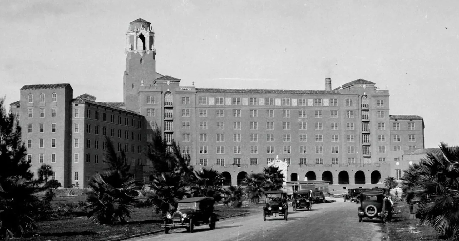 Historically St. Pete: The remarkable history of the 100-year-old Vinoy Hotel that nearly never was