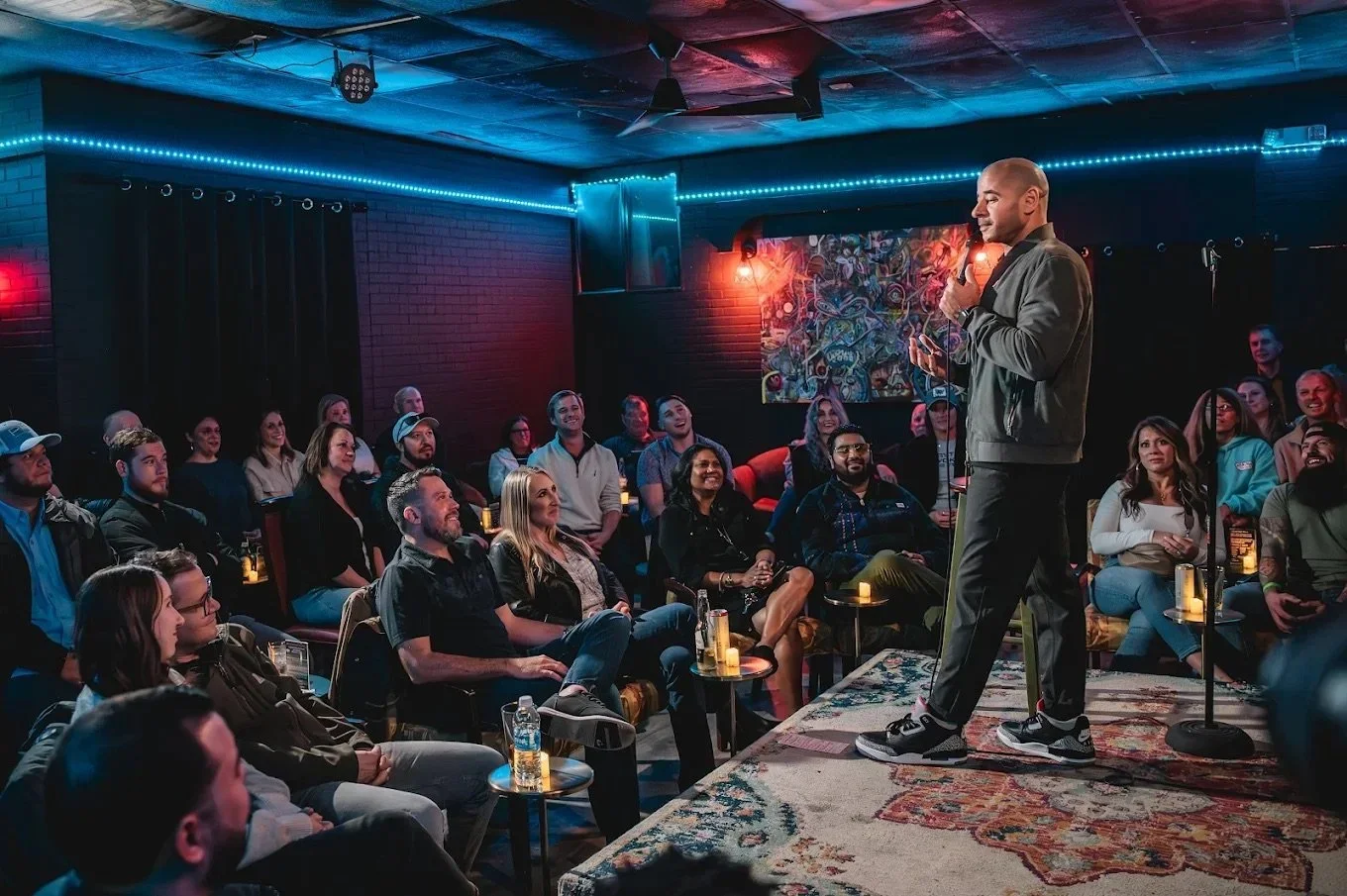 Intimate stand-up venue Sunshine City Comedy Cafe to open in downtown St. Pete this summer