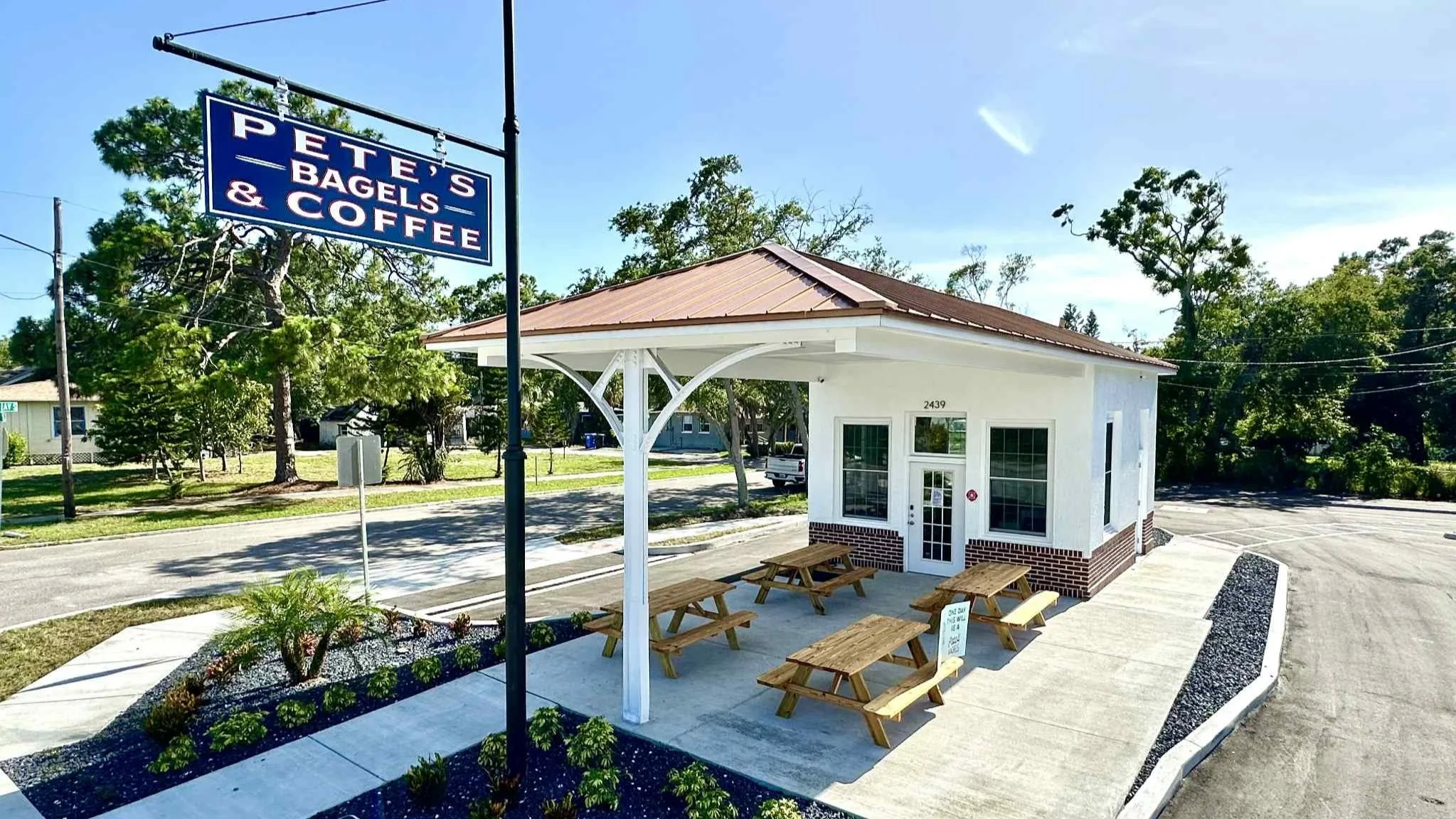 Pete’s Bagels opens new drive-thru in restored historic building in south St. Pete