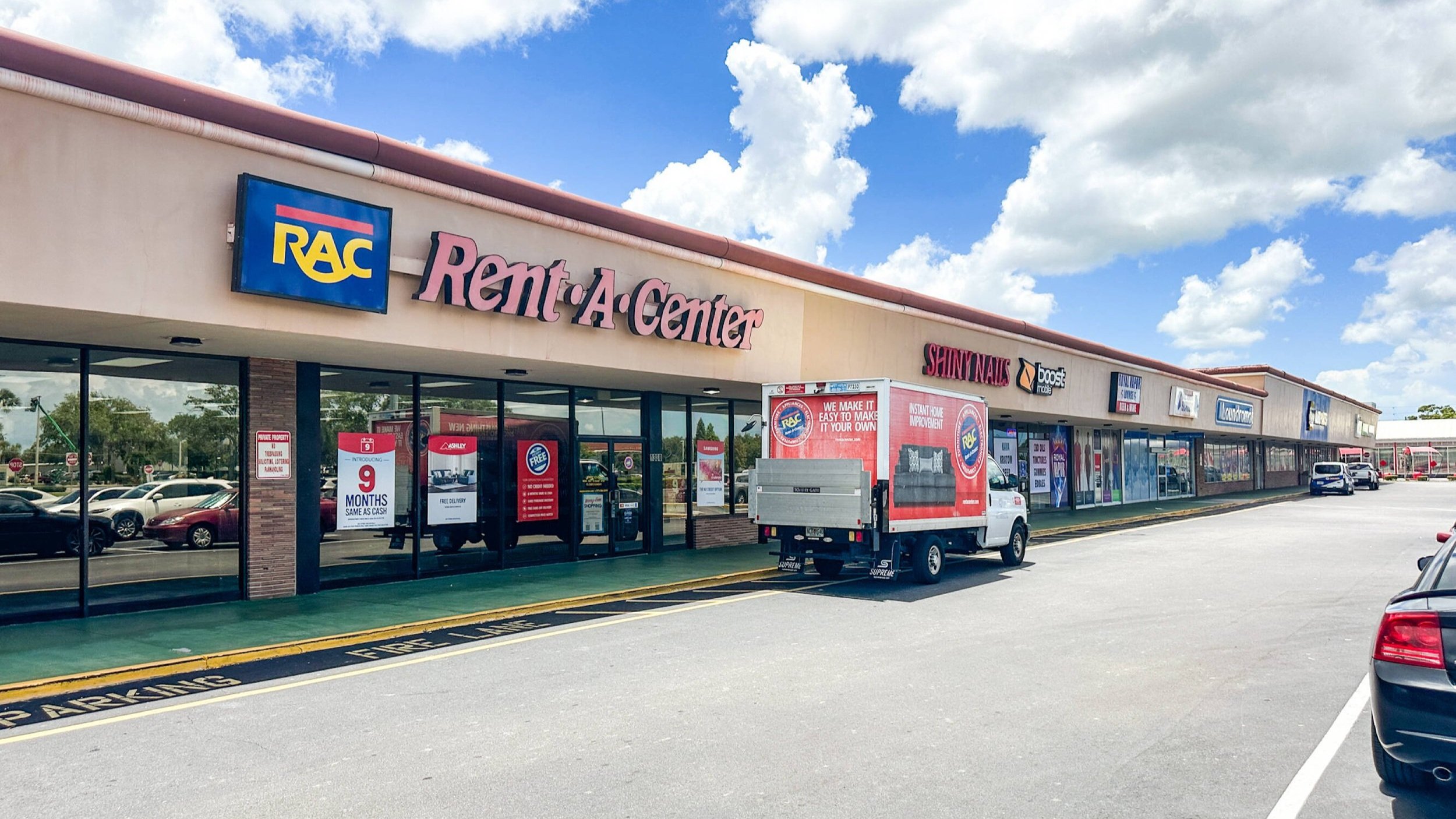 Done Deals Largo shopping center sells, Old Northeast estate sells