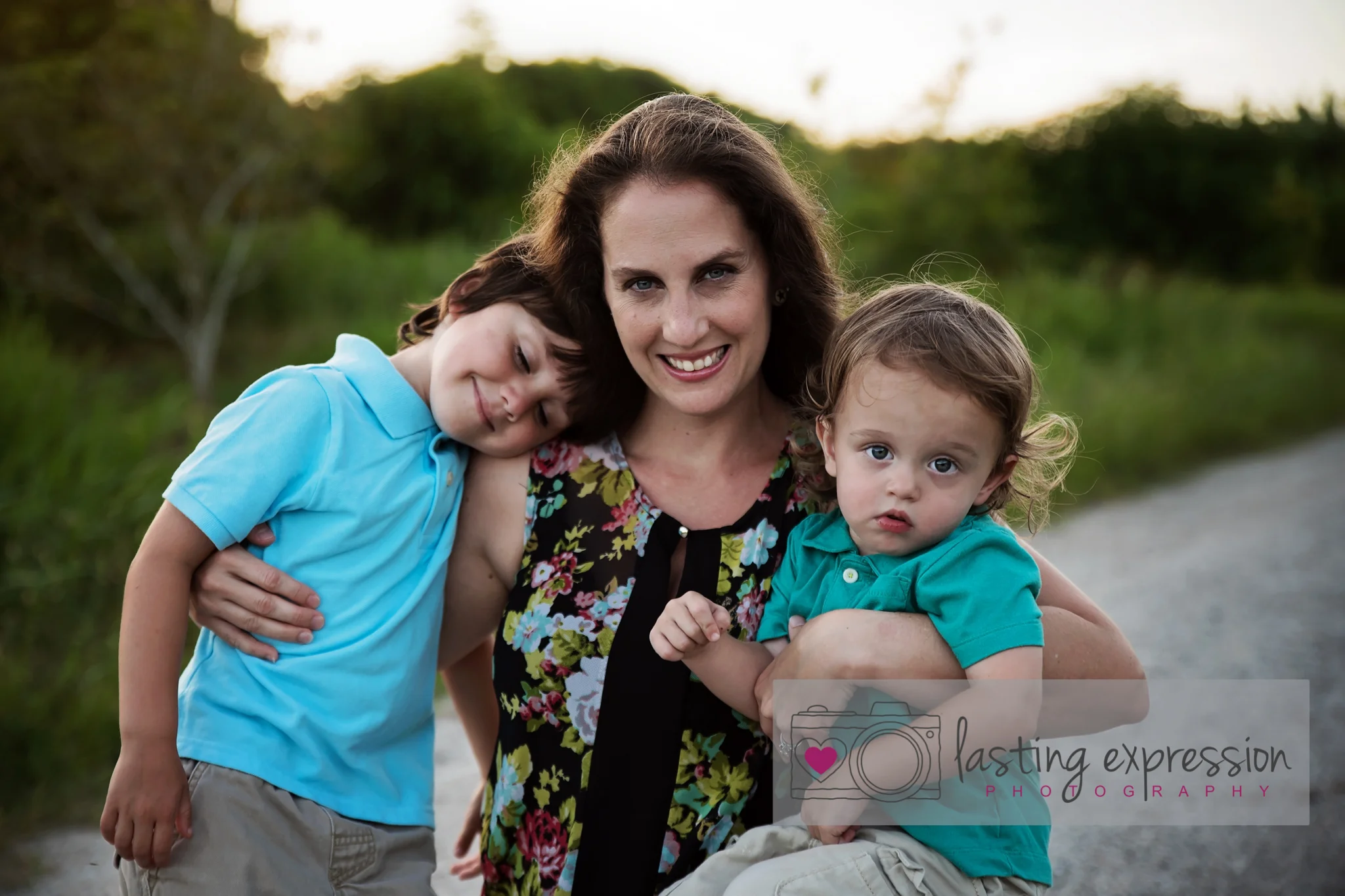 mommy&me-logo-2.jpg