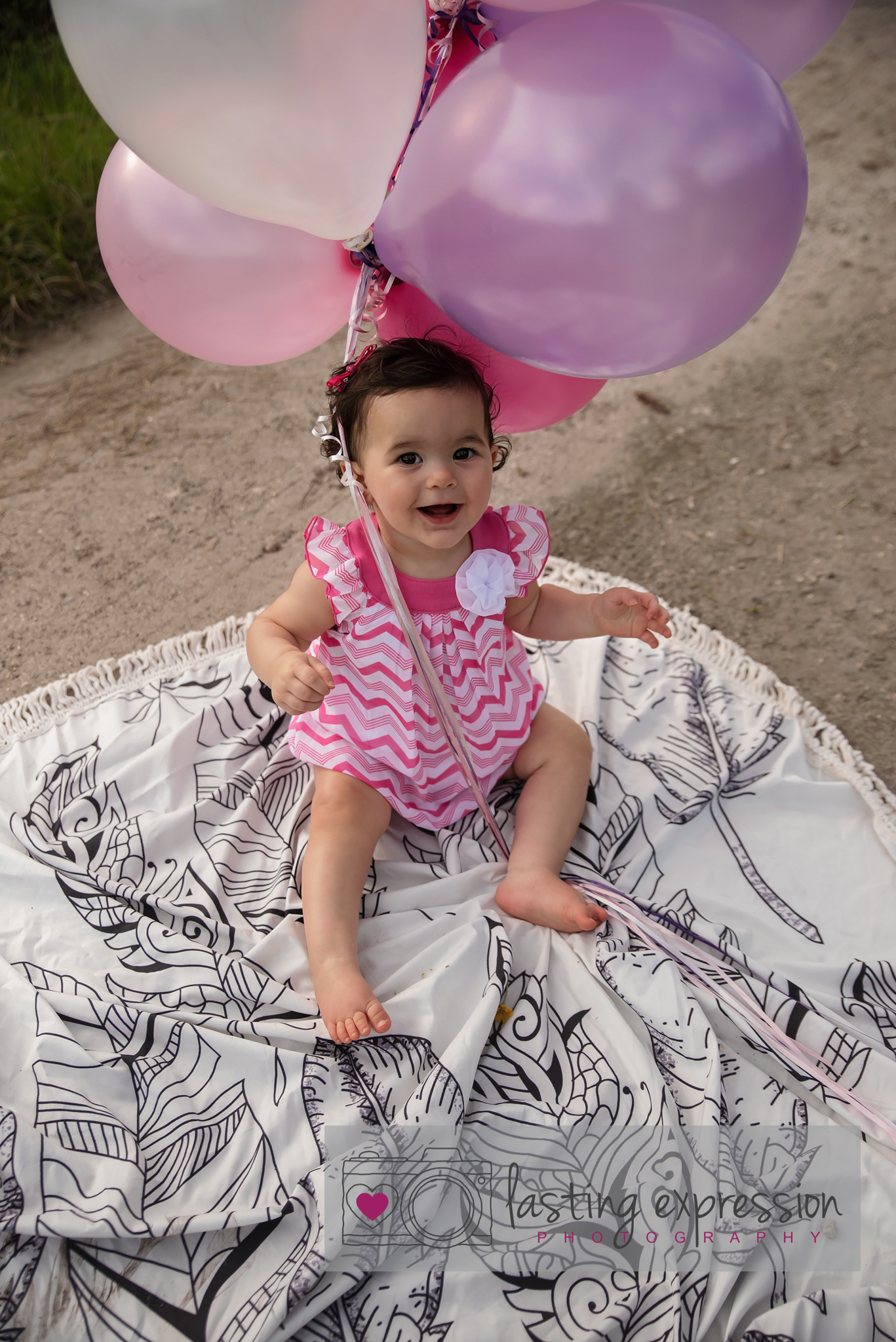 raena-firstbirthday-logo-6.jpg