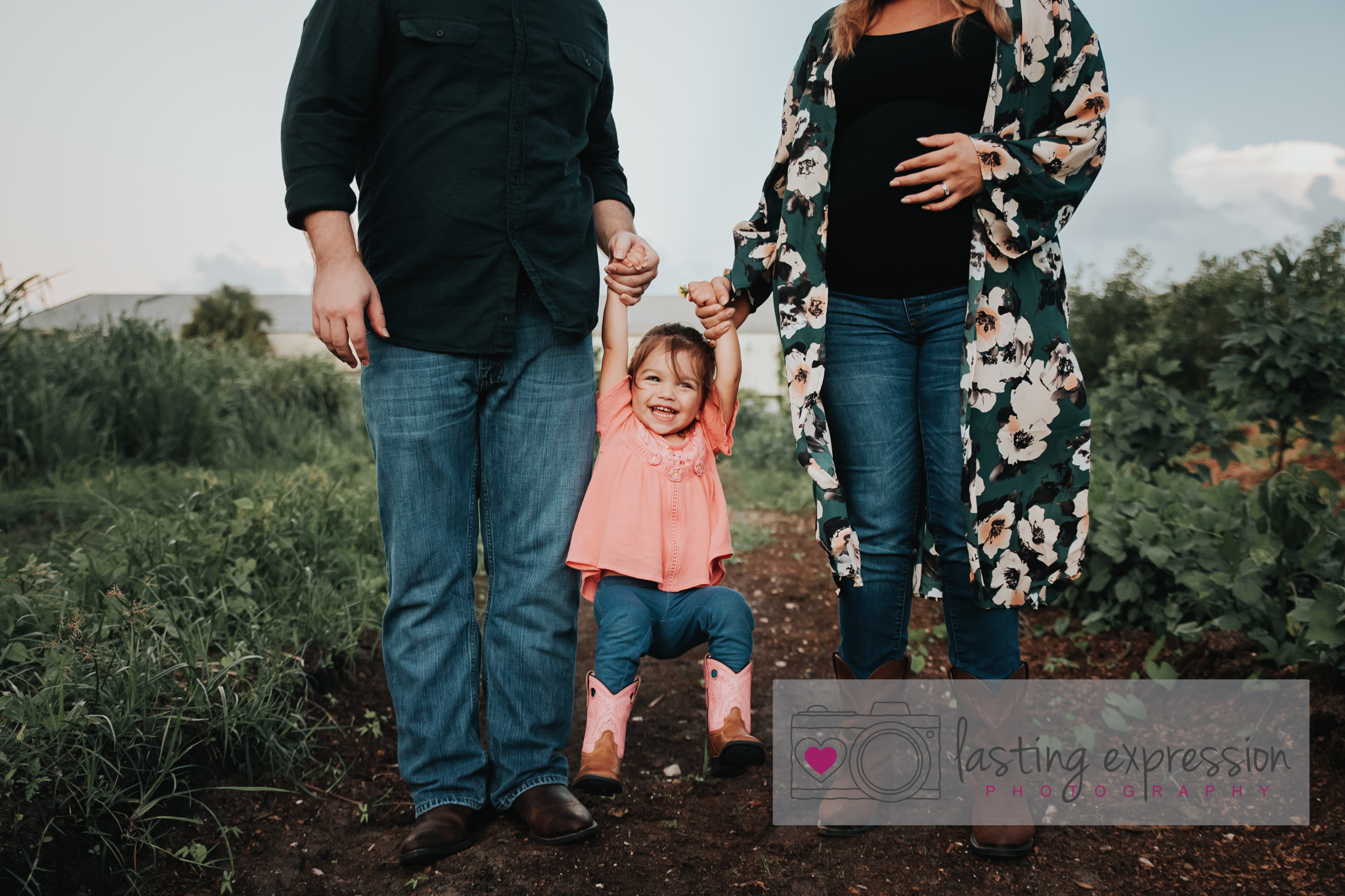 kenney_maternity2018-logo-7.jpg