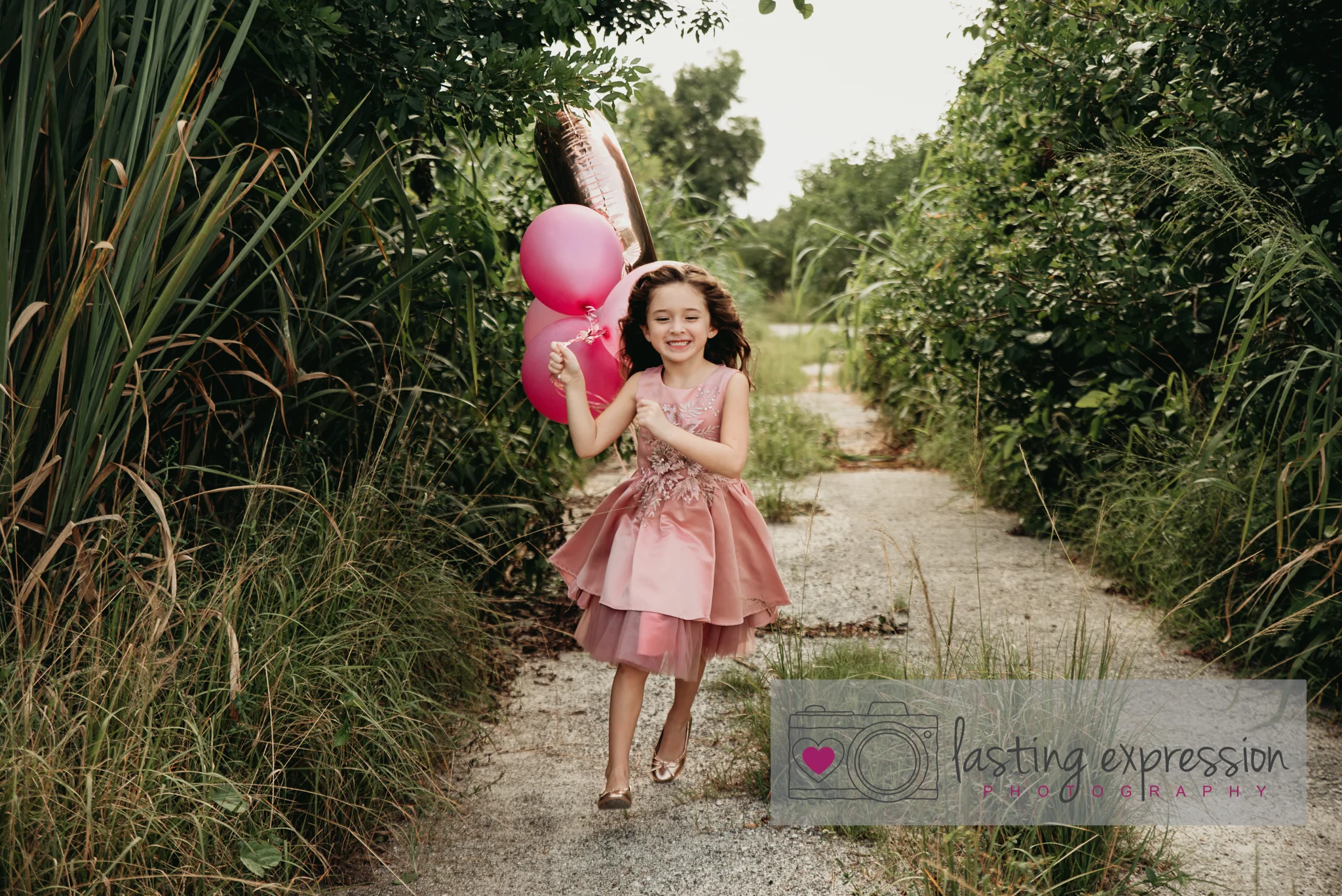 Siska_Camilla_6th-logo-25.jpg