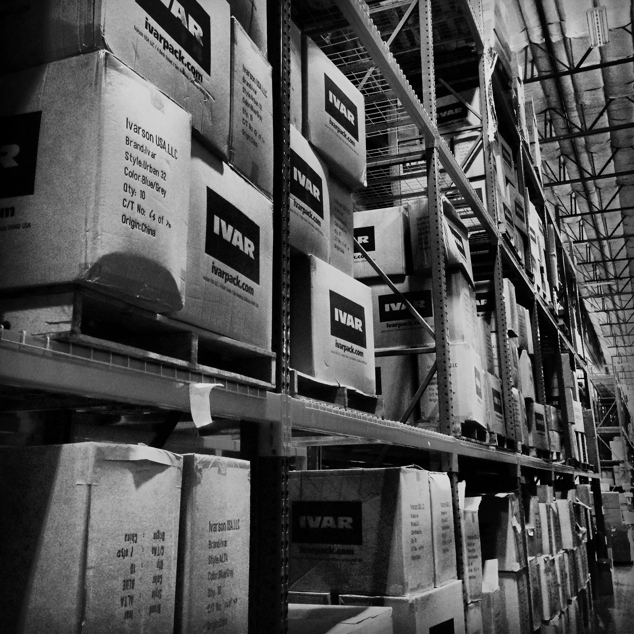 IVAR-Warehouse-BW.jpg