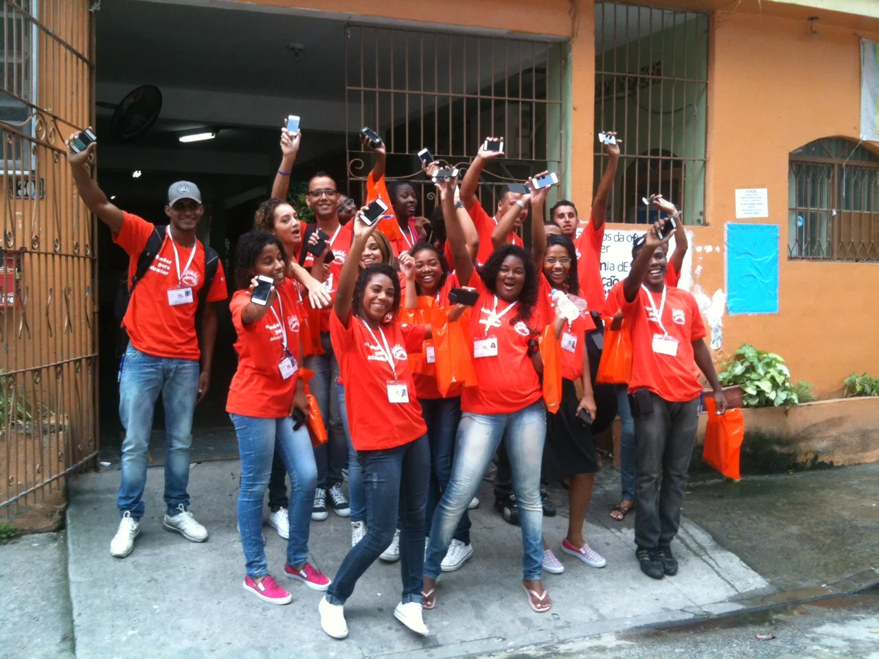 UnileverMobileMetrixHigieneMobileAgentsRioMorroDosMacacos.JPG