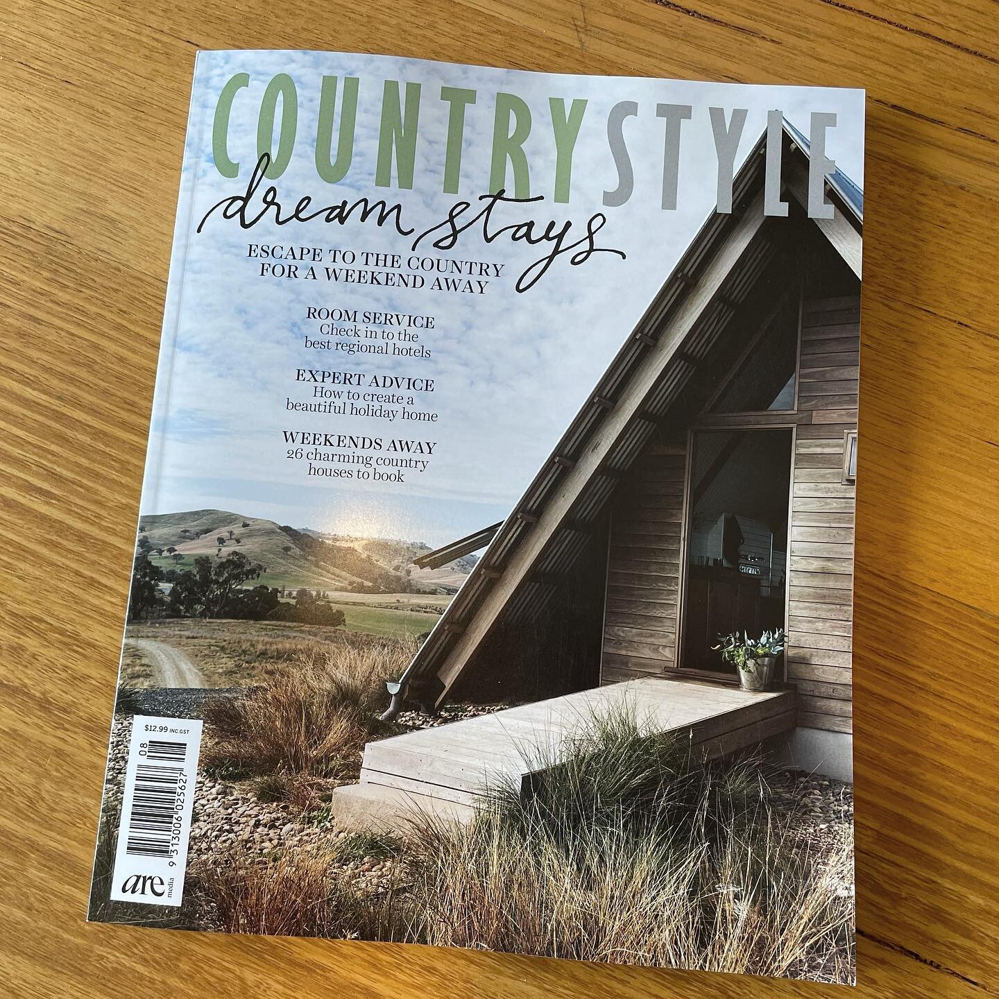 Nice to see our Huts at @kimoestate on the cover of @countrystylemag 
Timber cladding has weathered nicely and the landscaping is looking great.

Project collaboration - @lukestanleyarchitects