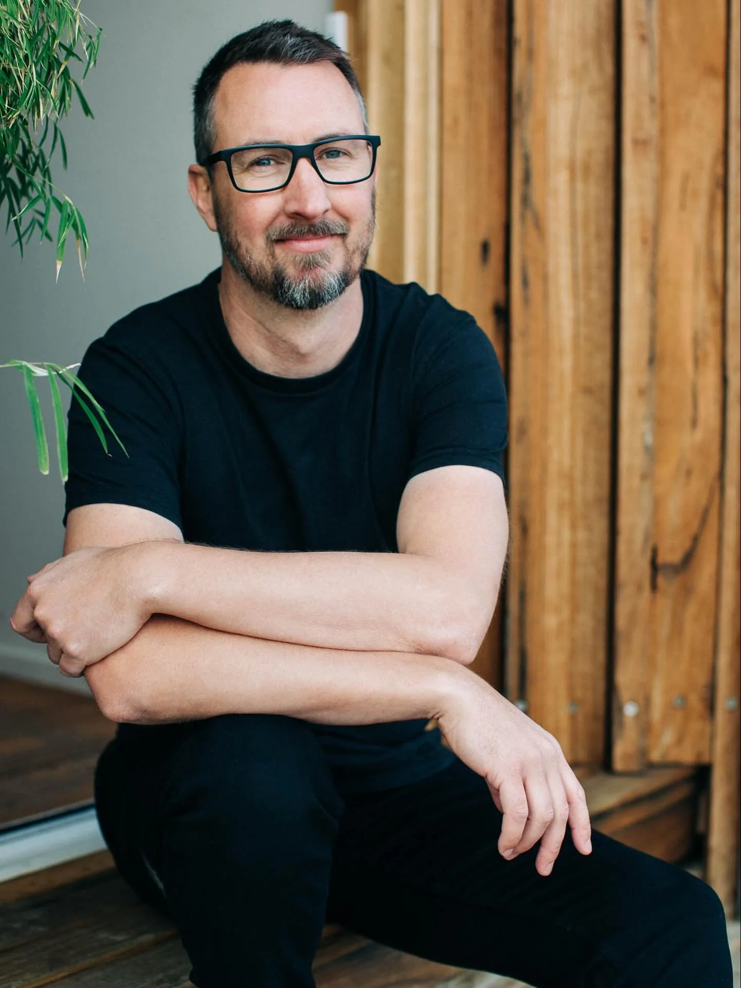 A short bit about me&hellip;

I&rsquo;m Anthony; husband to Jane, father to two amazing daughters and founder of Anthony Hunt Design. 

I started our Geelong-based building design service in 2011 after working with some exciting architects in Melbour