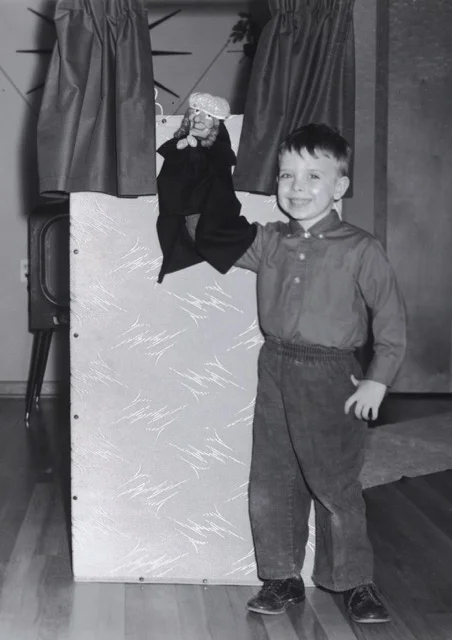 4 year old puppeteer Wayne Martin