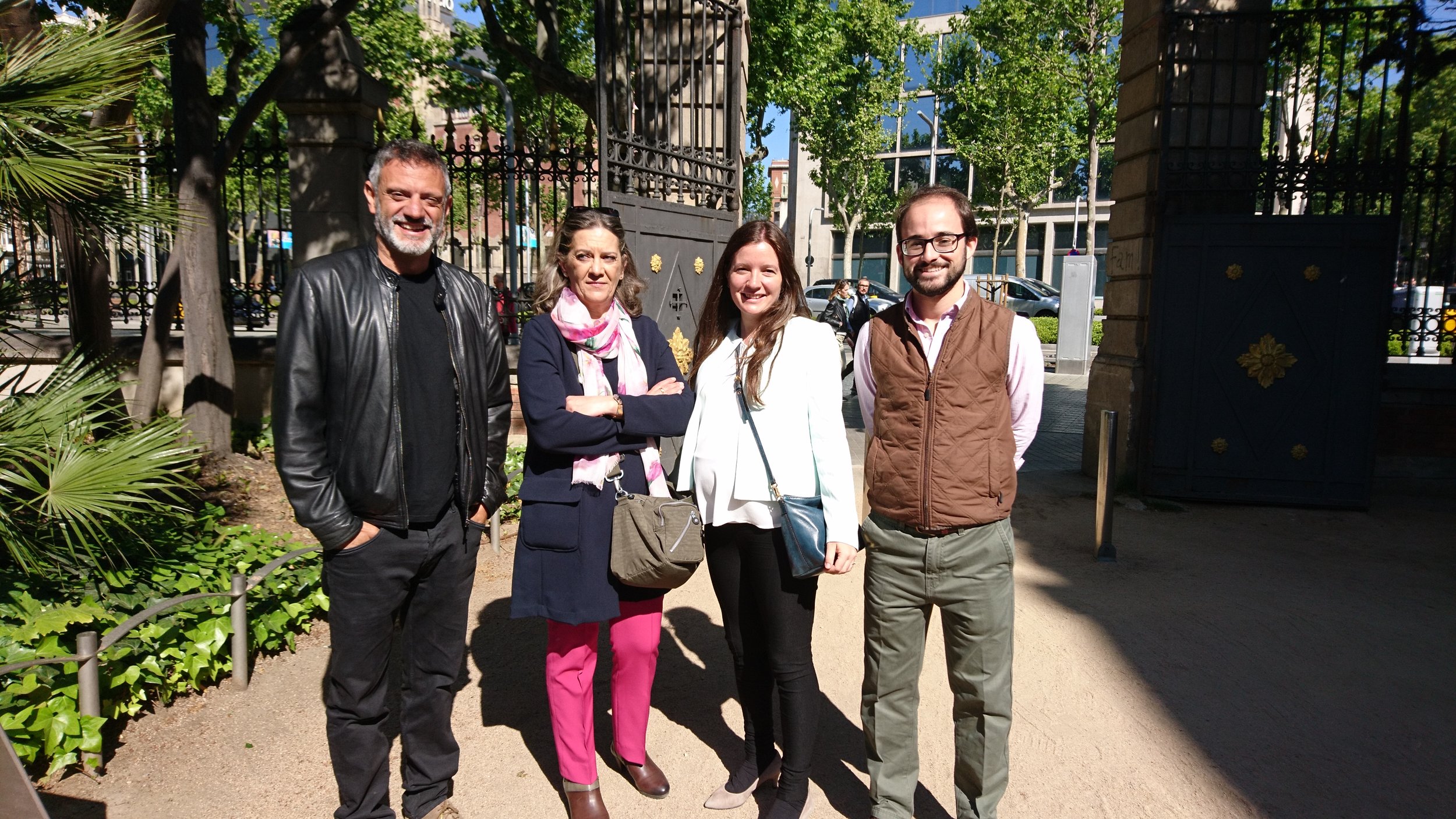 Paseo de la Fama de la literatura con parte del equipo de Amazon