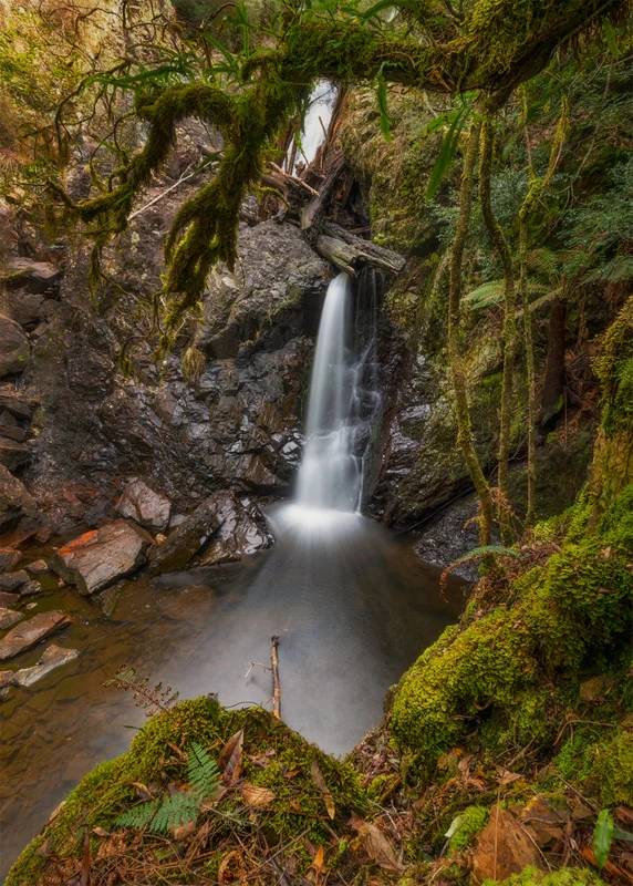 Castra Falls (Movement)