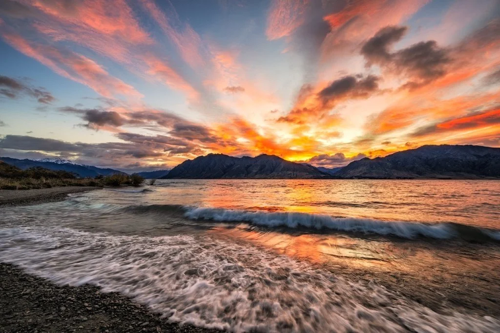 Lake Hawea Dawn
