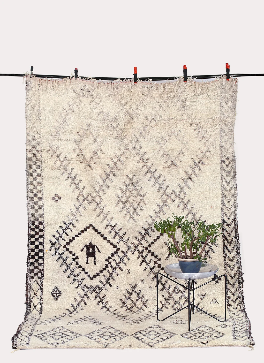 Rug240_2.jpg