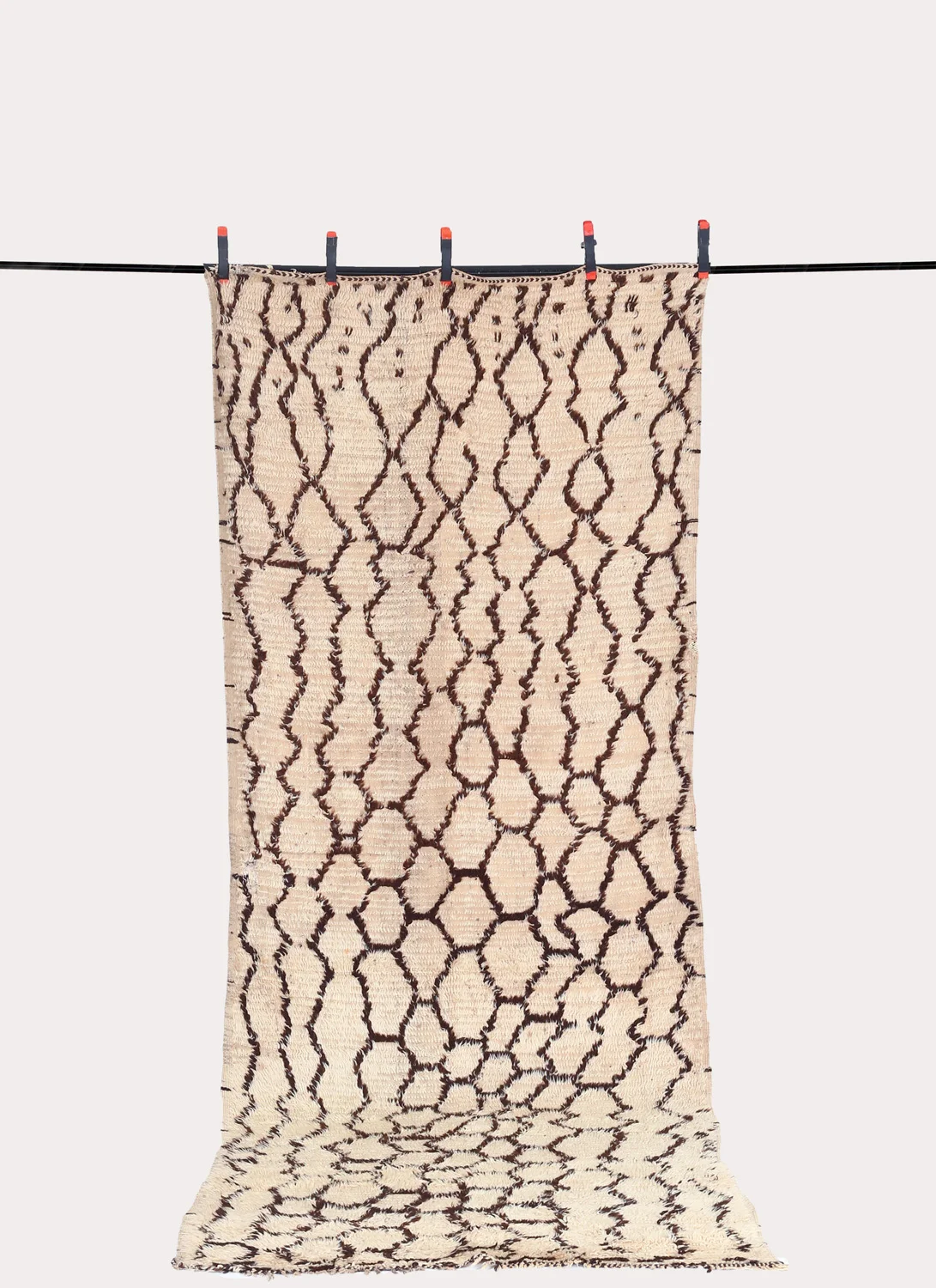 Azilal Honeycomb in Cream 11'9" by 4'3"