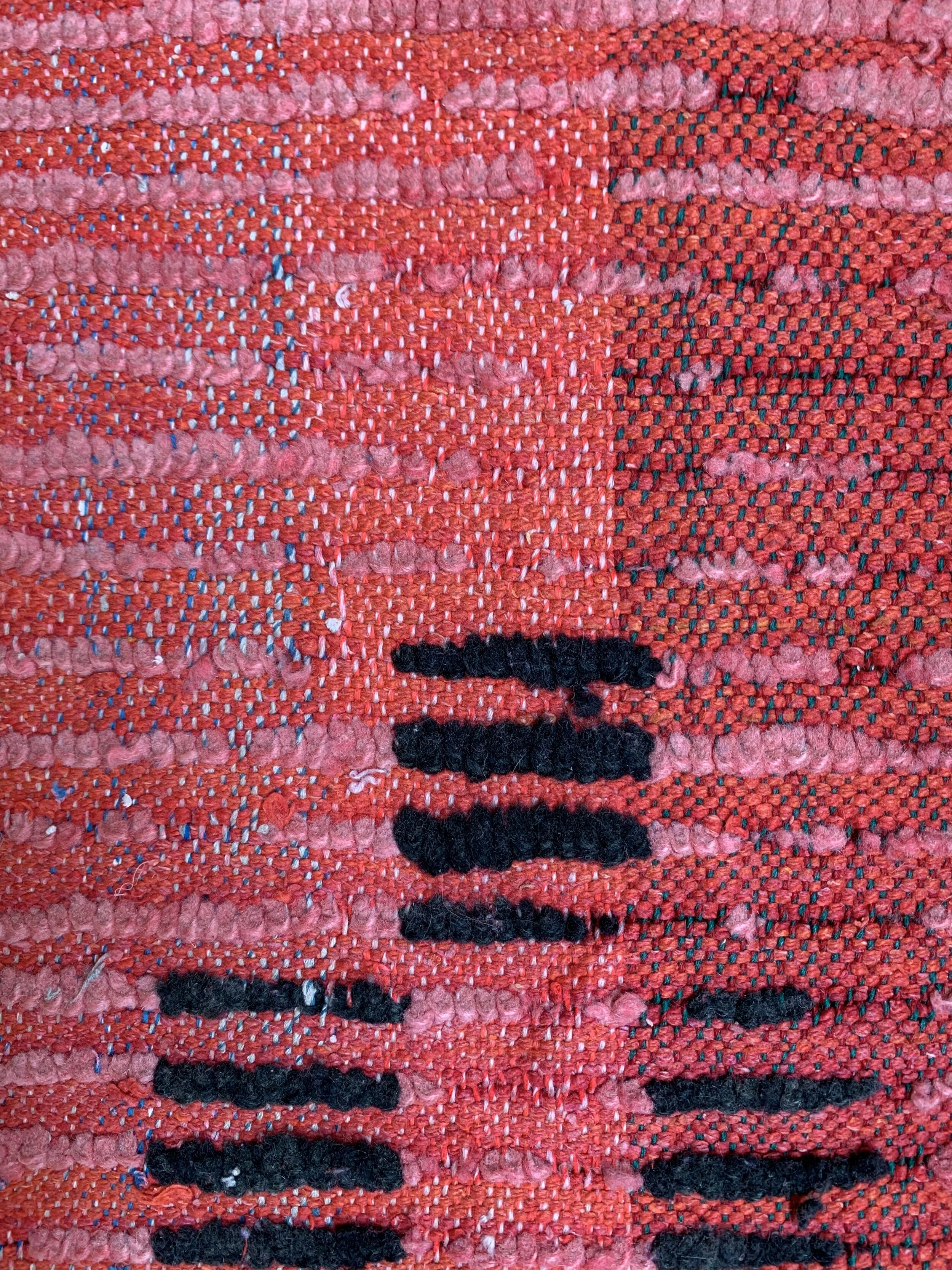 E7C2011A-422F-4E9B-8B76-AB590249EE3E