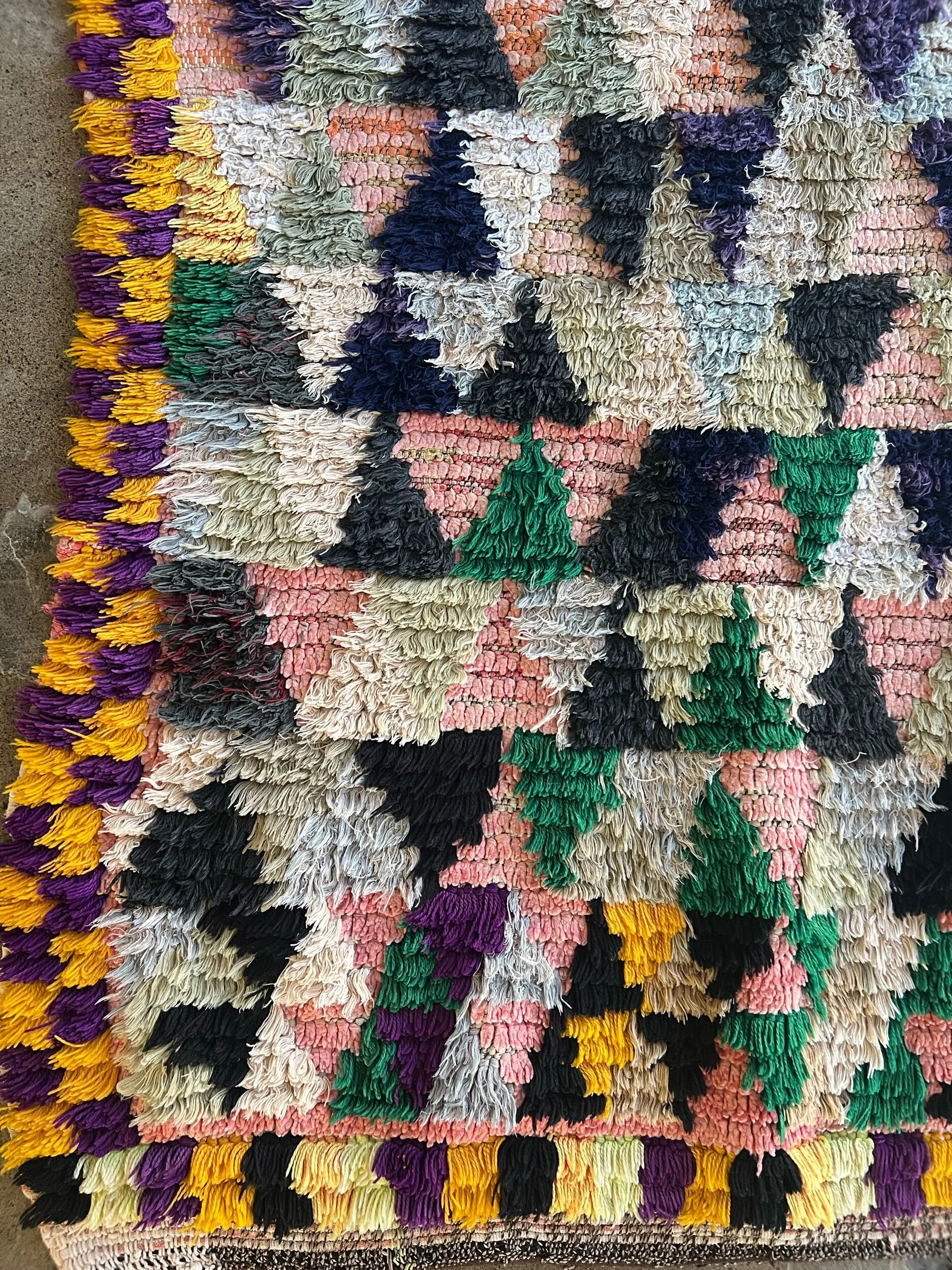 8C4351A3-50ED-4DAD-91F3-C2AD9A3A5908