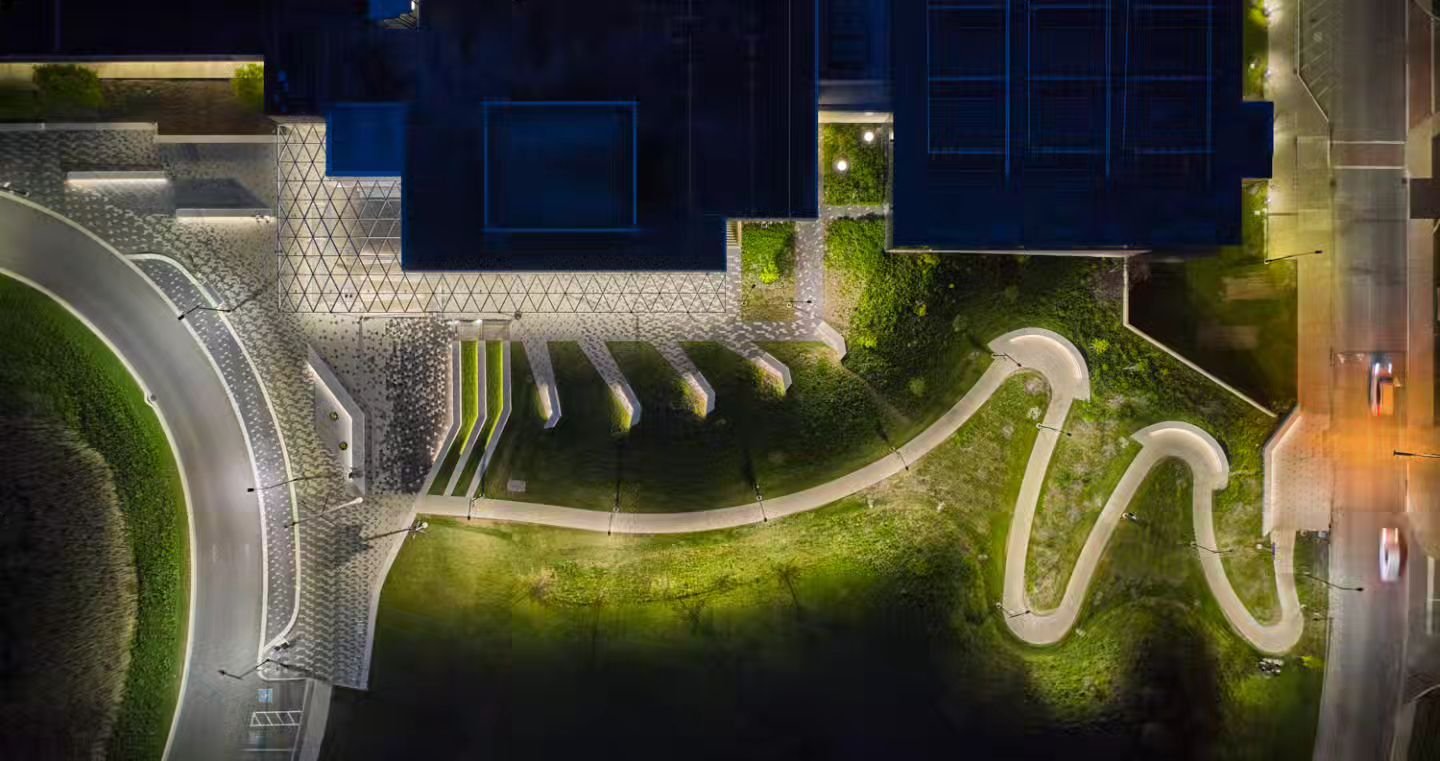 #TBT to 2020... ALULA Lighting Design collaborated with PLANT Architect on the exterior lighting design for the landscape component of UTM&rsquo;s 2020 renovation of the William G. Davis Meeting Place.&nbsp; The open landscape design celebrates the p