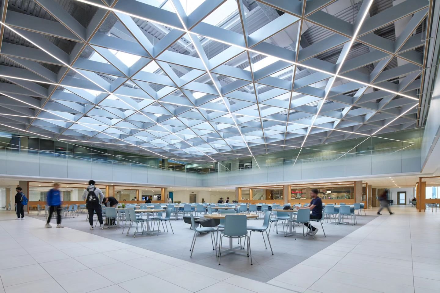 The UTM Meeting Place project included a complete renovation of the student food court, gathering spaces, meeting space, and outdoor landscape area.&nbsp; The ALULA Lighting Design team worked closely with the Architectural and Landscape Architect te