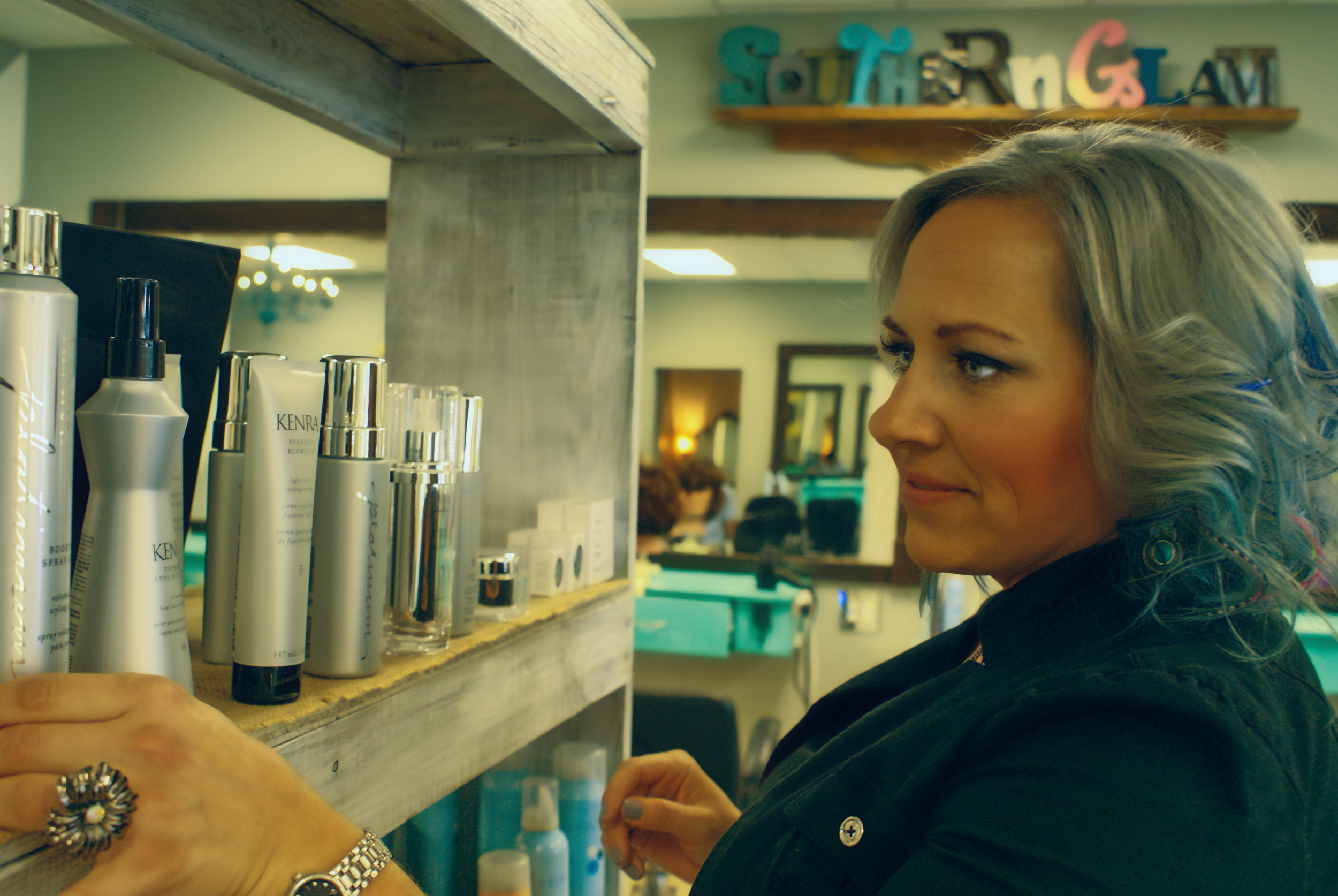"My name is Lindsey, I am 34 years young. I am mother of one son, I also have an amazing career as a hairstylist and the only "Yankee" at Southern Glam Salon here in Columbus, Georgia. If anyone above the mason Dixon walks through the doors, I automatically start talking like a Canadian. I can't help it. Michigander is in my blood."