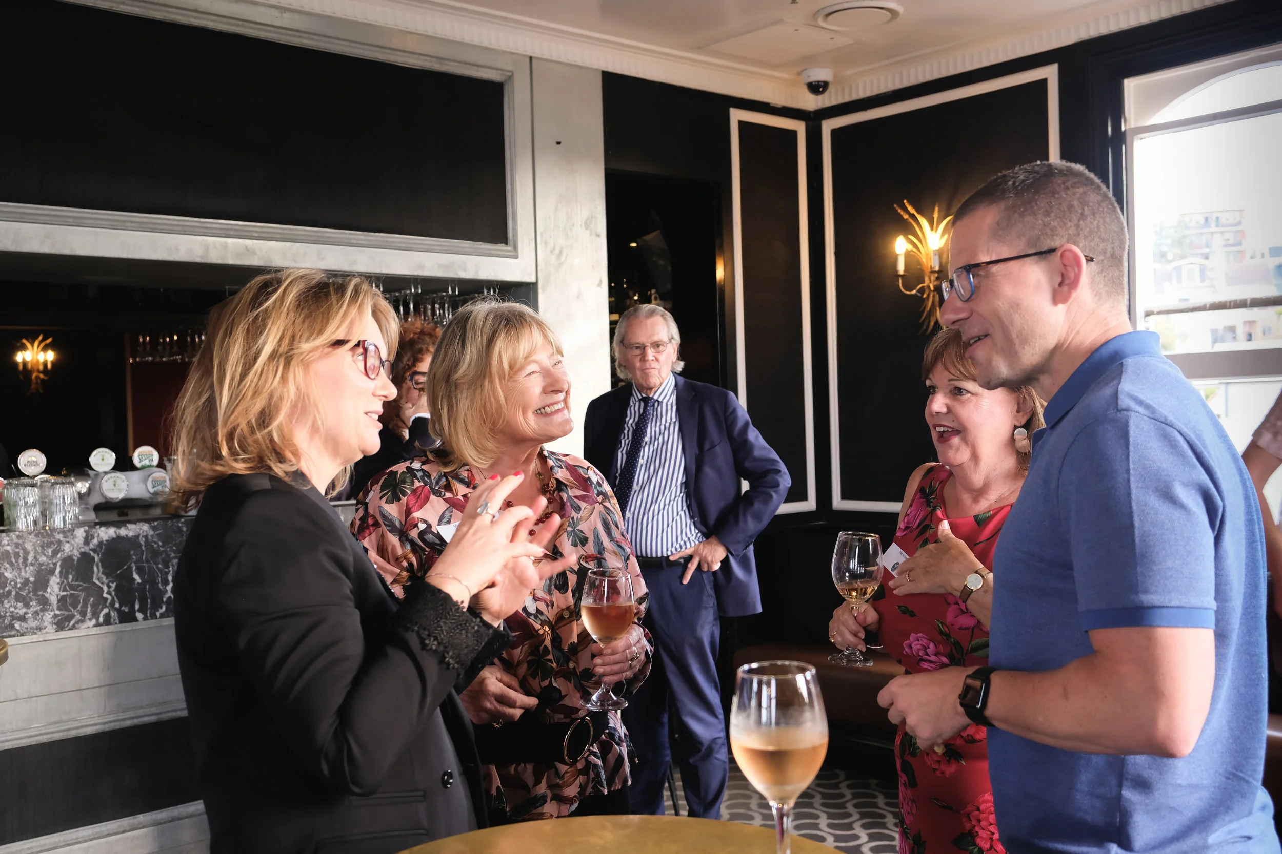  Jane Curry talks to author Virginia Duigan, DMCPR Director Deb McInnes, and Dan Ruffino of Simon &amp; Schuster 