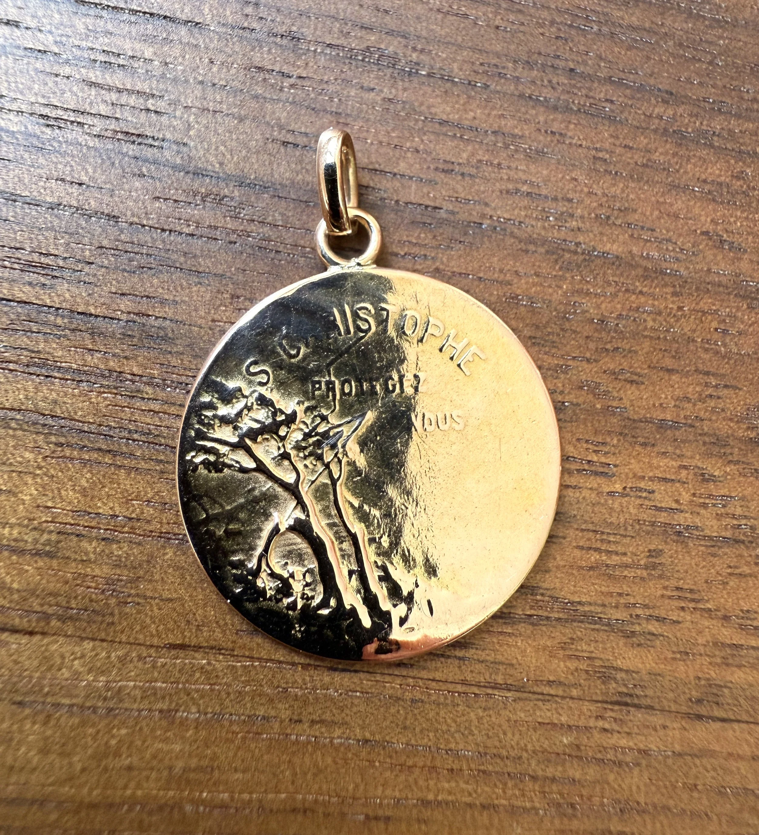 ADR2866-medaille-ronde-saint-christophe-or-jaune-cadeau-naissance-bapteme-communion-confirmation (7).jpeg