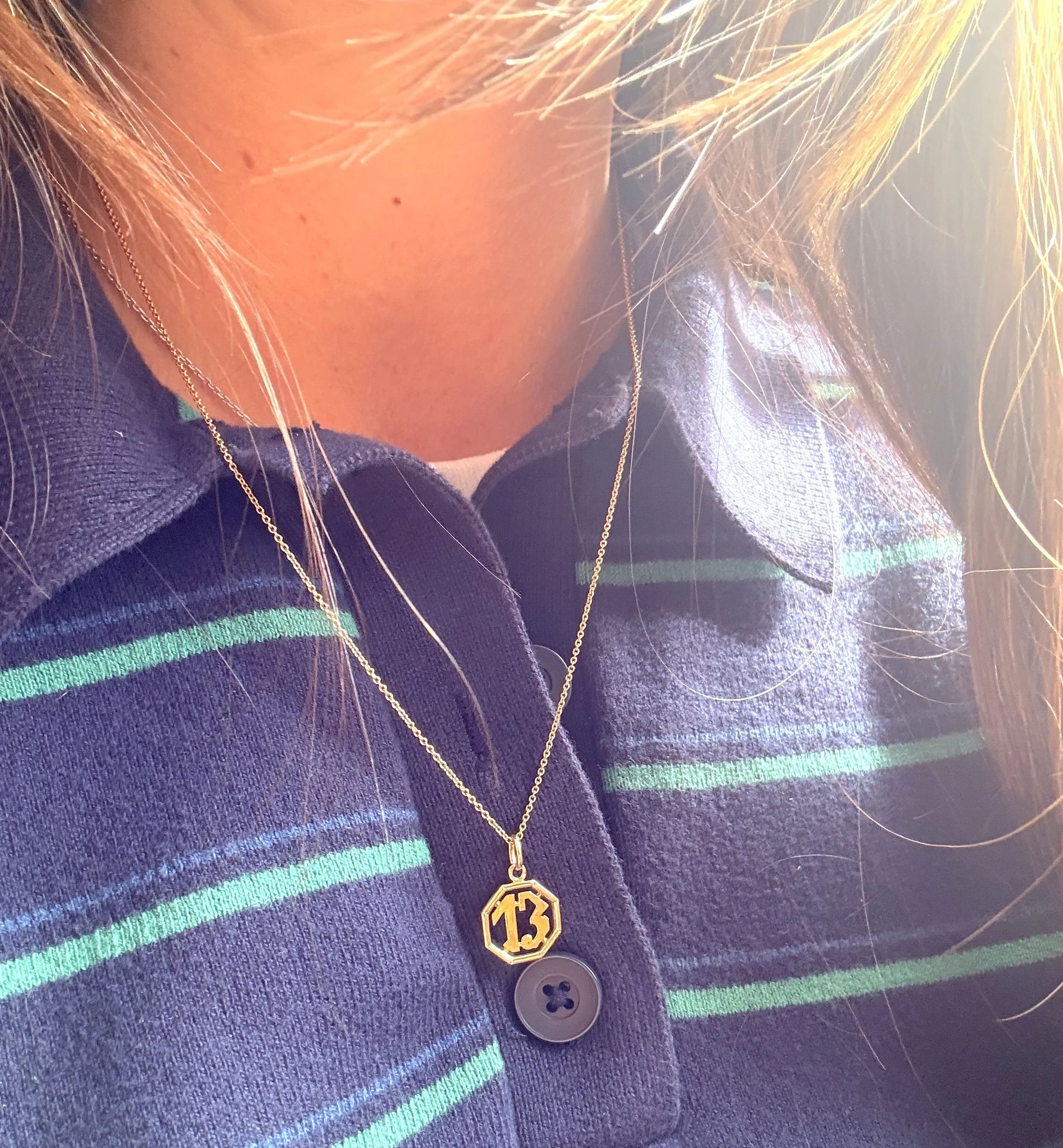 ADR3222-Pendentif-chiffre-13-or-jaune-vintage-gold-pendant-thirteen-or7.jpeg