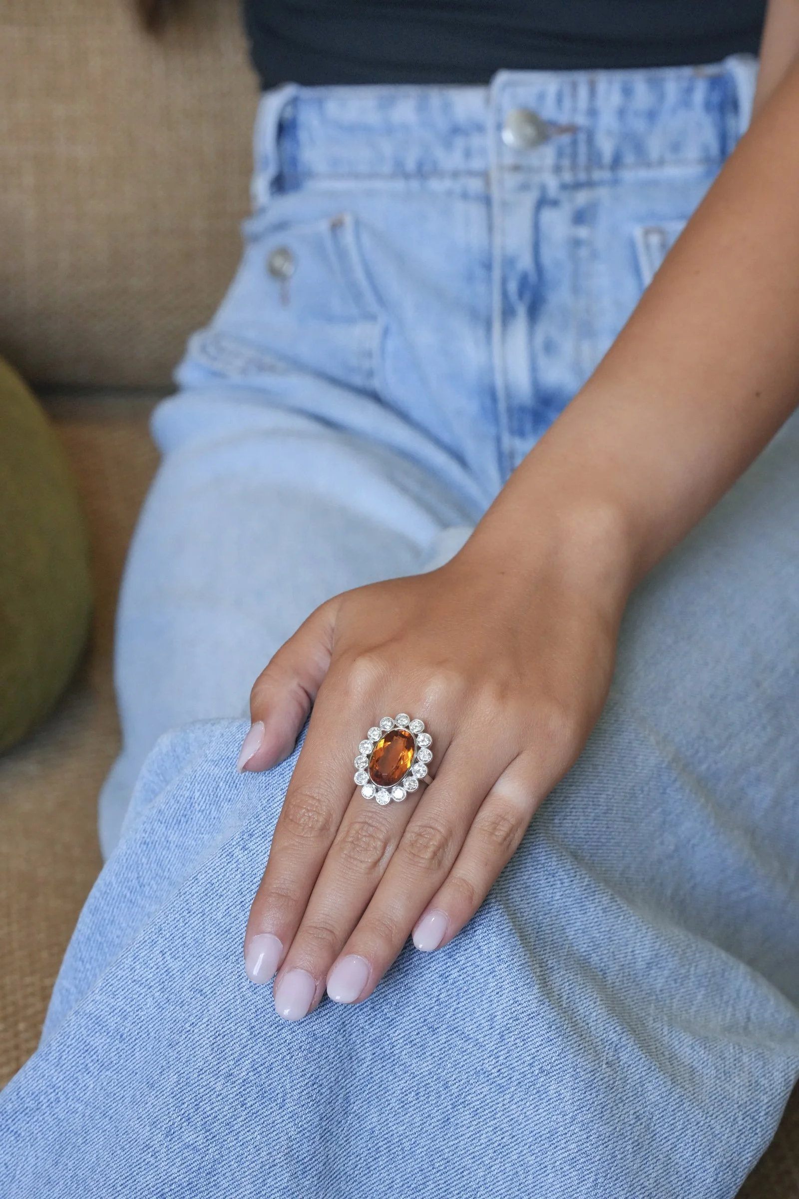 ADR3060-Bague-magnifique-citrine-diamants0.jpg