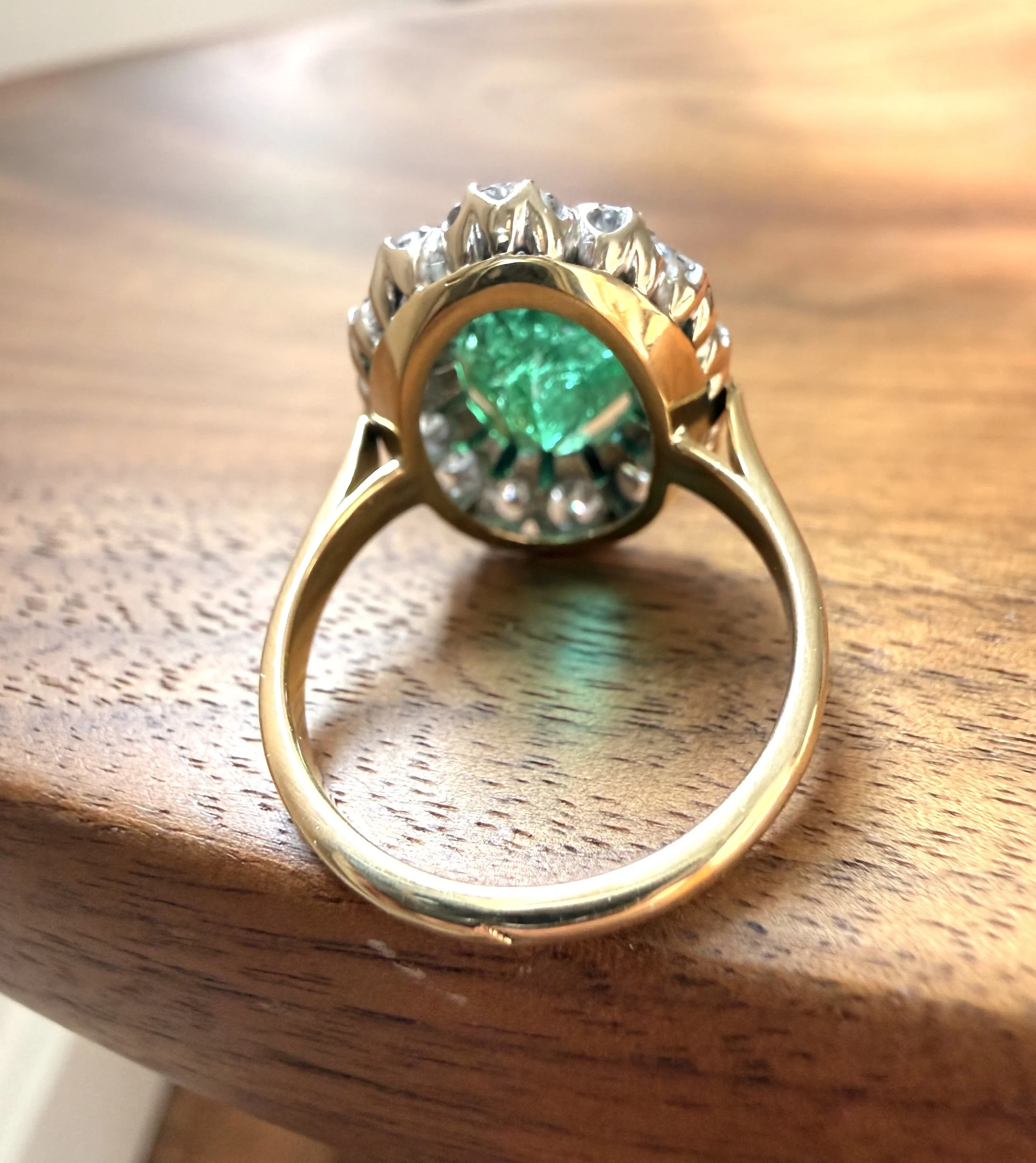 ADR3109-Bague-vintage-ancienne-emeraude-emerald-ring-marguerite-estate-mariage-wedding-fiancailles4.jpeg