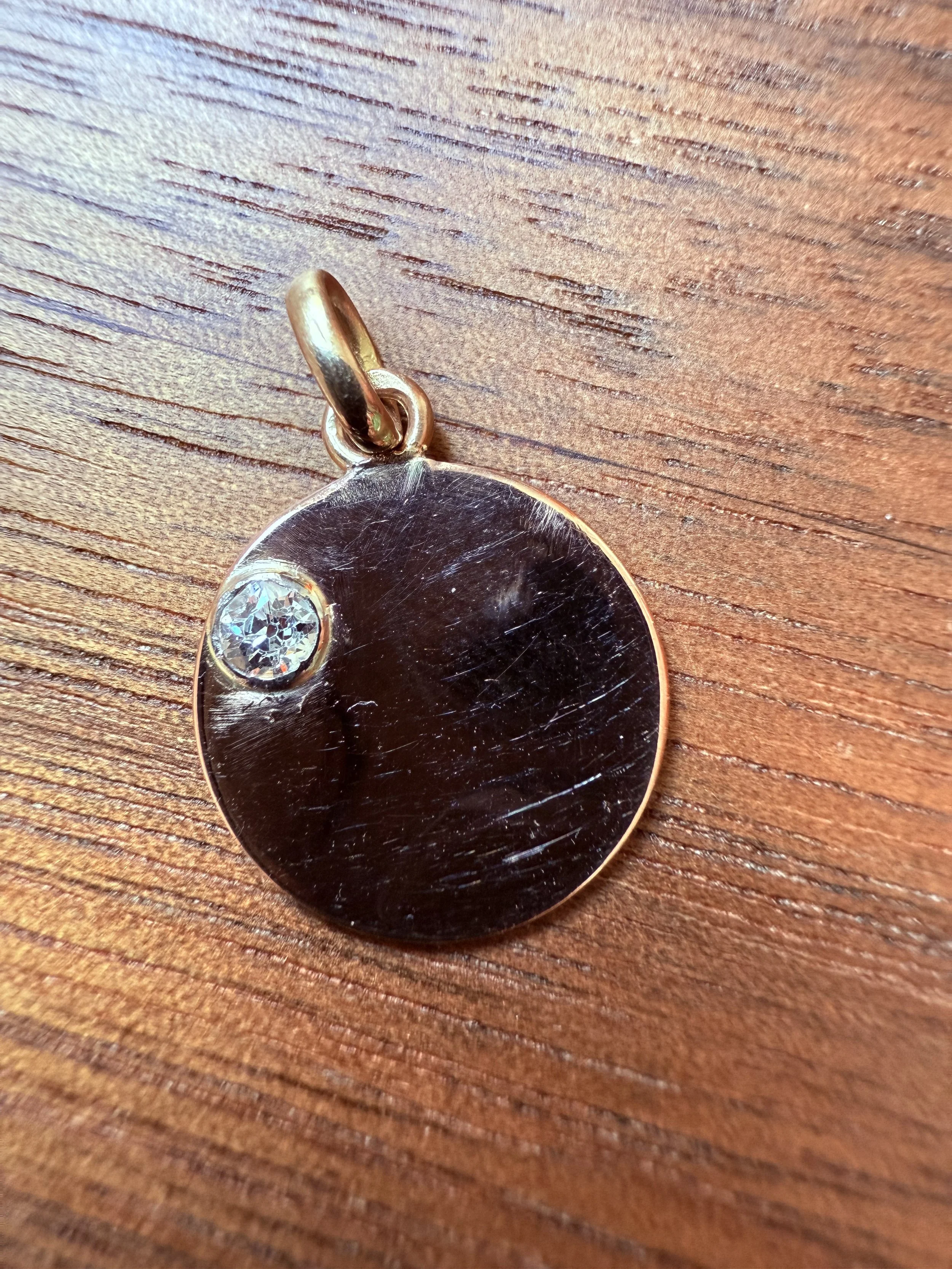 ADR2870-pendentif-or-jaune-rond-diamant-cadeau-anniversaire-naissance (1).jpeg