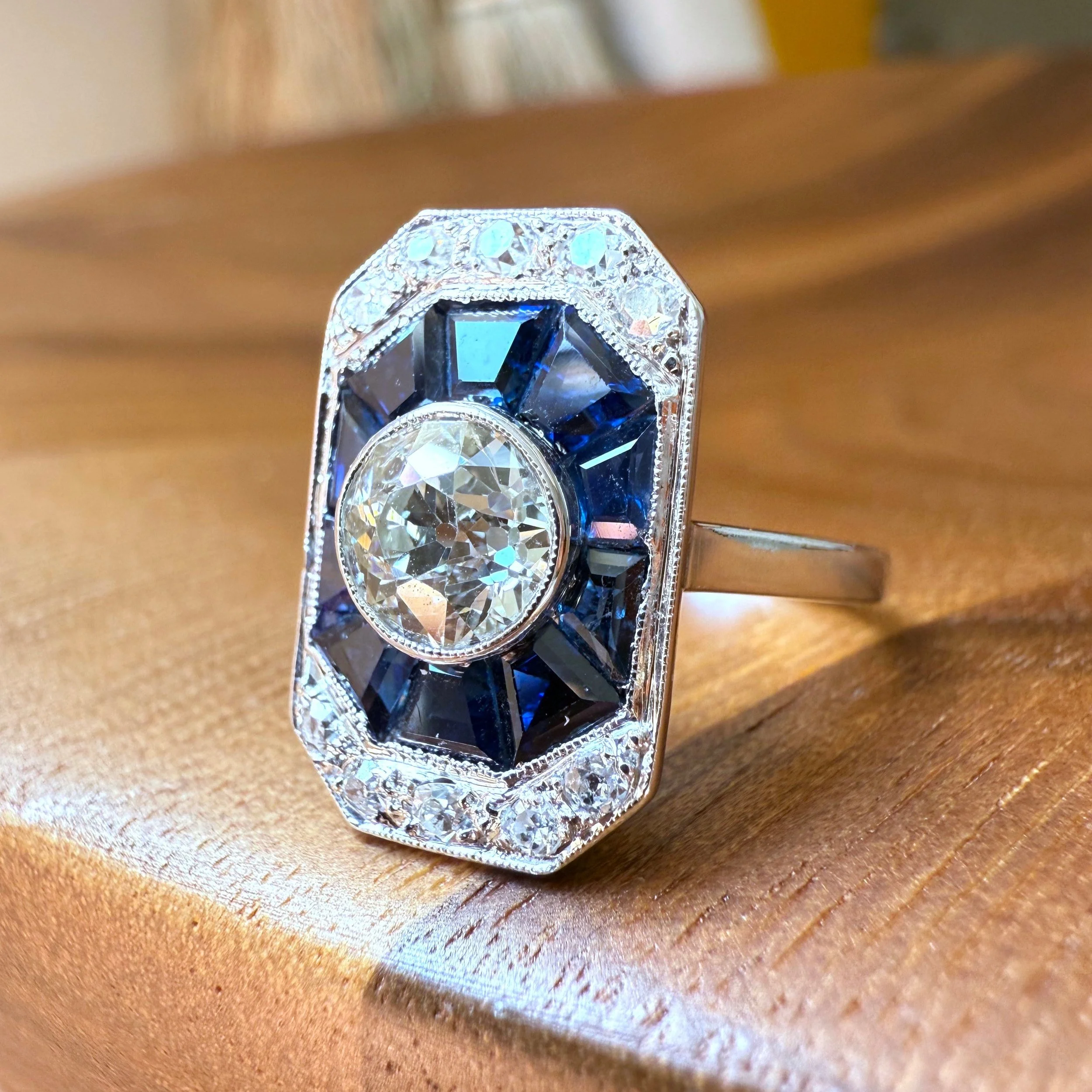ADR2877-bague-saphir-diamants-l-ophelia-cadeau-fiancaille-naissance-mariage-anniversaire+%281%29.jpg