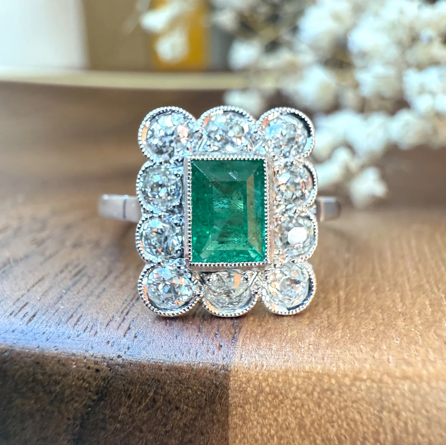 bague en argent avec cœur formé de strass