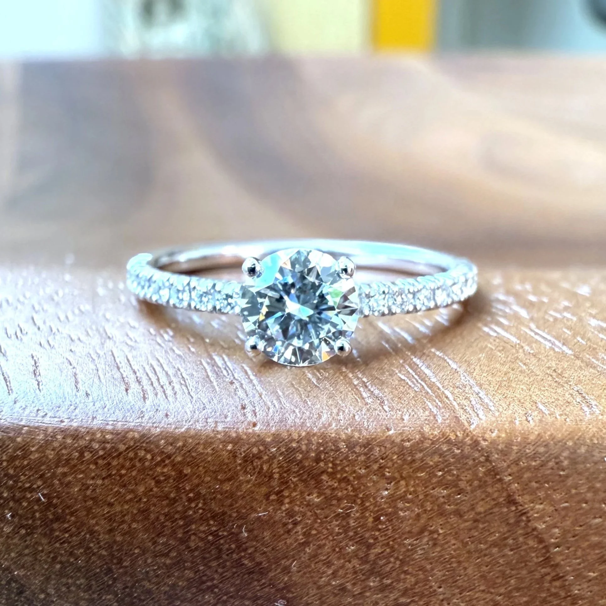 ADR2958-Bague-Cartier-ring-solitaire-diamond-fiancailles-engagement-ring-engaged-fiancailles-mariage-wedding0.jpg