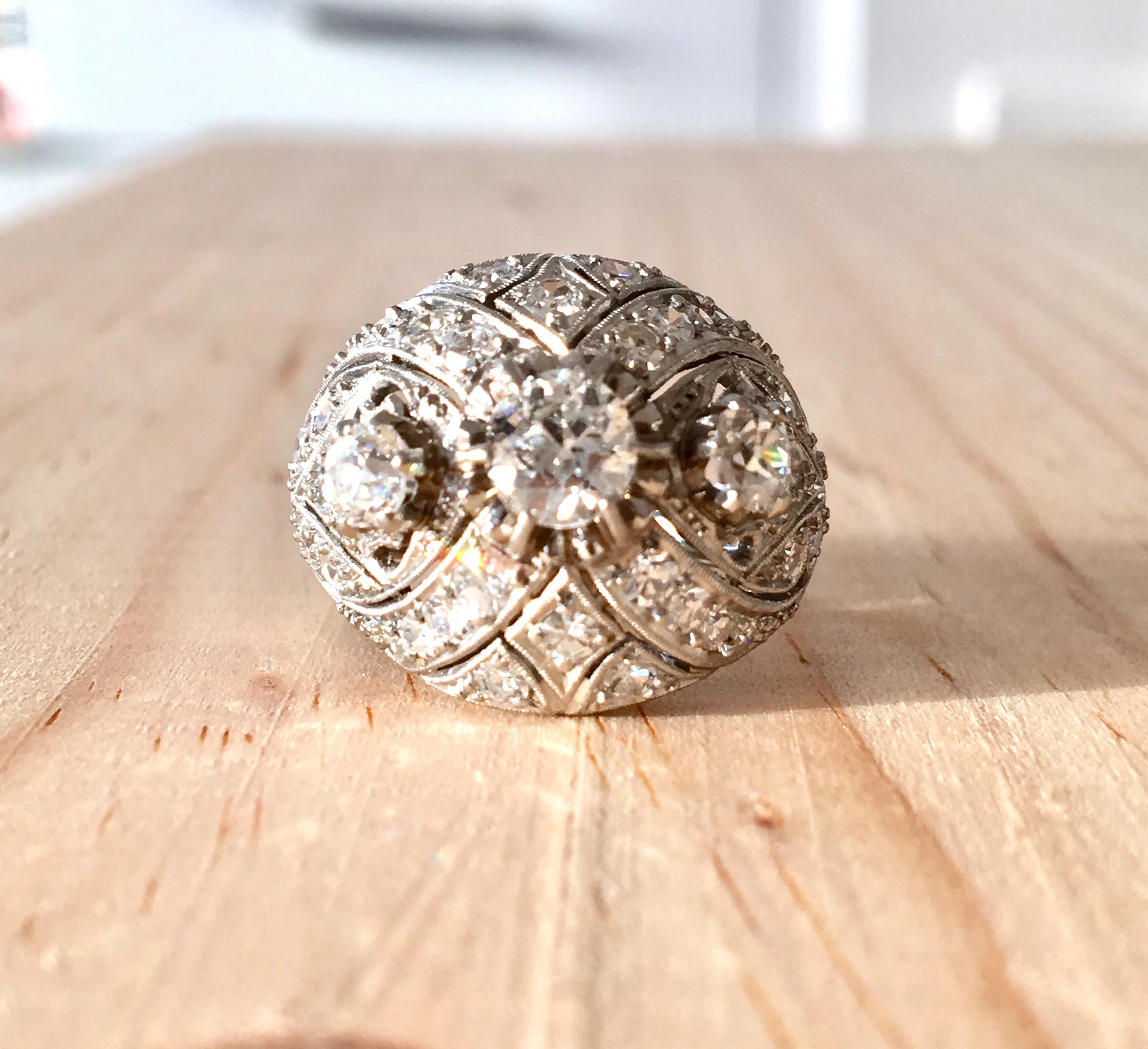 LF282-bague-ancienne-fiançailles-diamants-platine-art-Deco -3.jpg