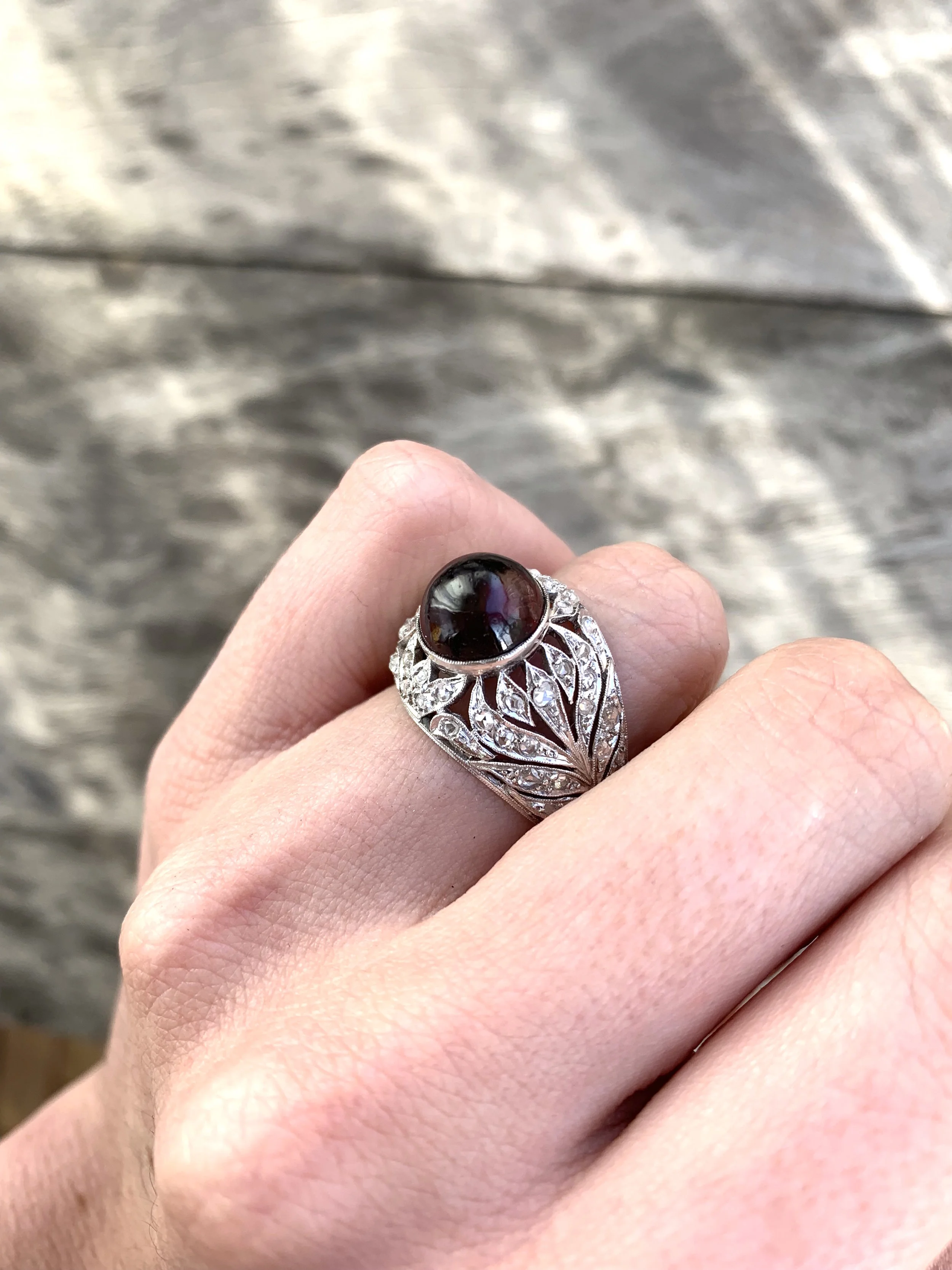 LF281-bague-bouke-platine-grenats-diamants-cabochon-ancienne-rouge-fiancailles-mariage-wedding-garner-13.jpg