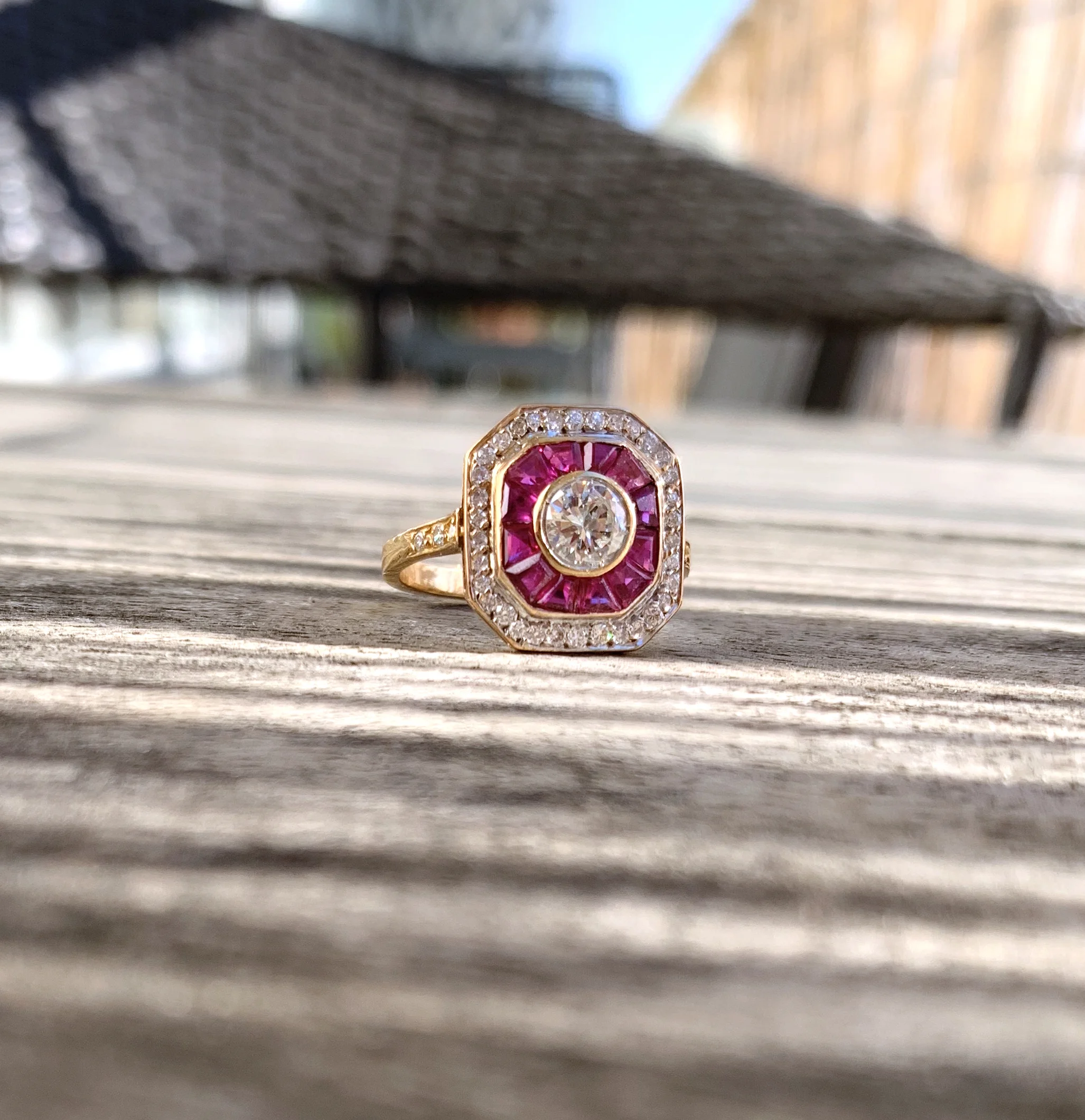ADR1509-bague-ancienne-de-fiançailles-en-or-j’aime-diamants-Rubis -5.jpg