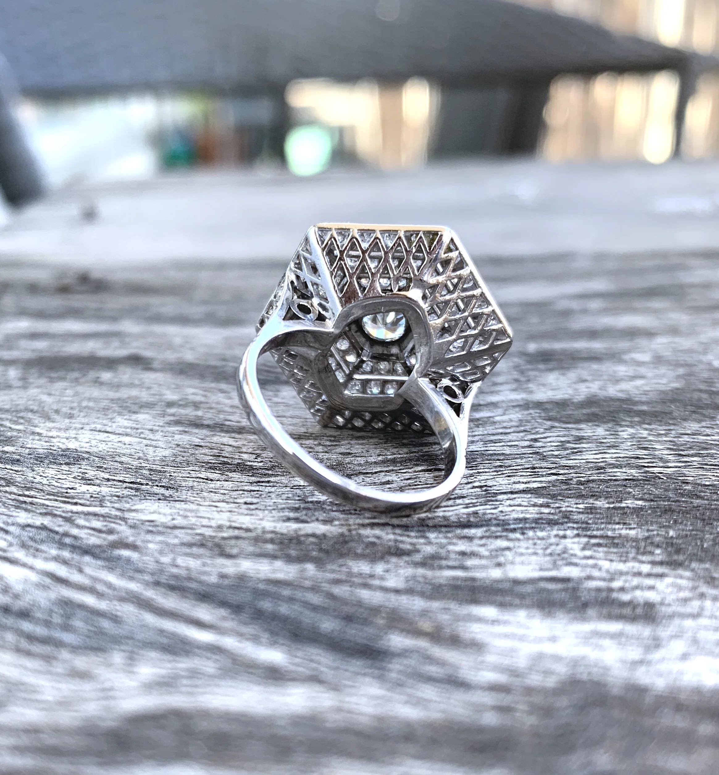 ADR1533-bague-hexagonale-Art-Deco-fiançailles-ancienne-platine-diamants-ring-estate-engagement-03.jpg